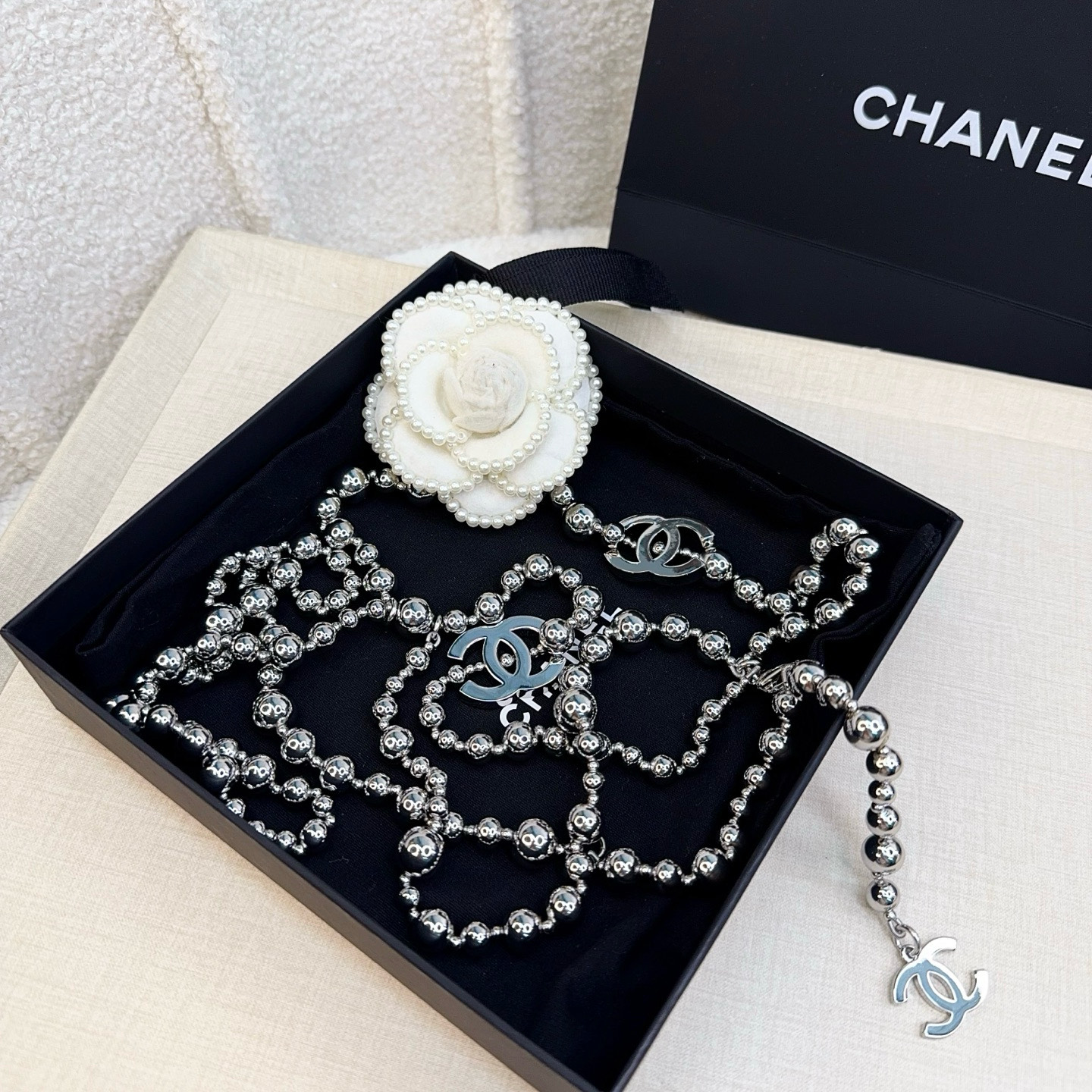 💥💥💥   香奈儿新款腰链、纯铜精工制作腰链、经典优雅、时尚百搭，长度：均码：