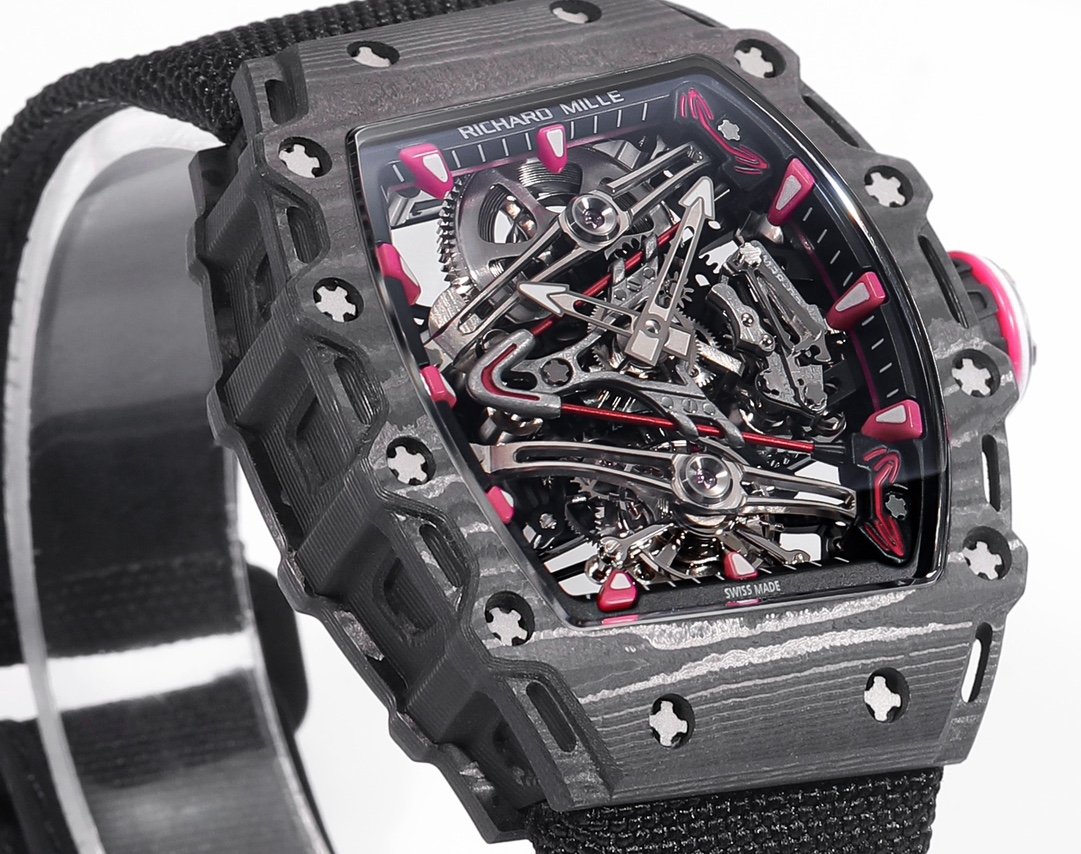 RICHARD MILLE RM 38-02 Tourbillon Bubba Watson: Pink Golf-Inspired Timepiece - 图片 5