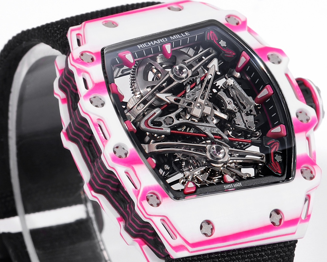 RICHARD MILLE RM 38-02 Tourbillon Bubba Watson: Pink Golf-Inspired Timepiece - 图片 2