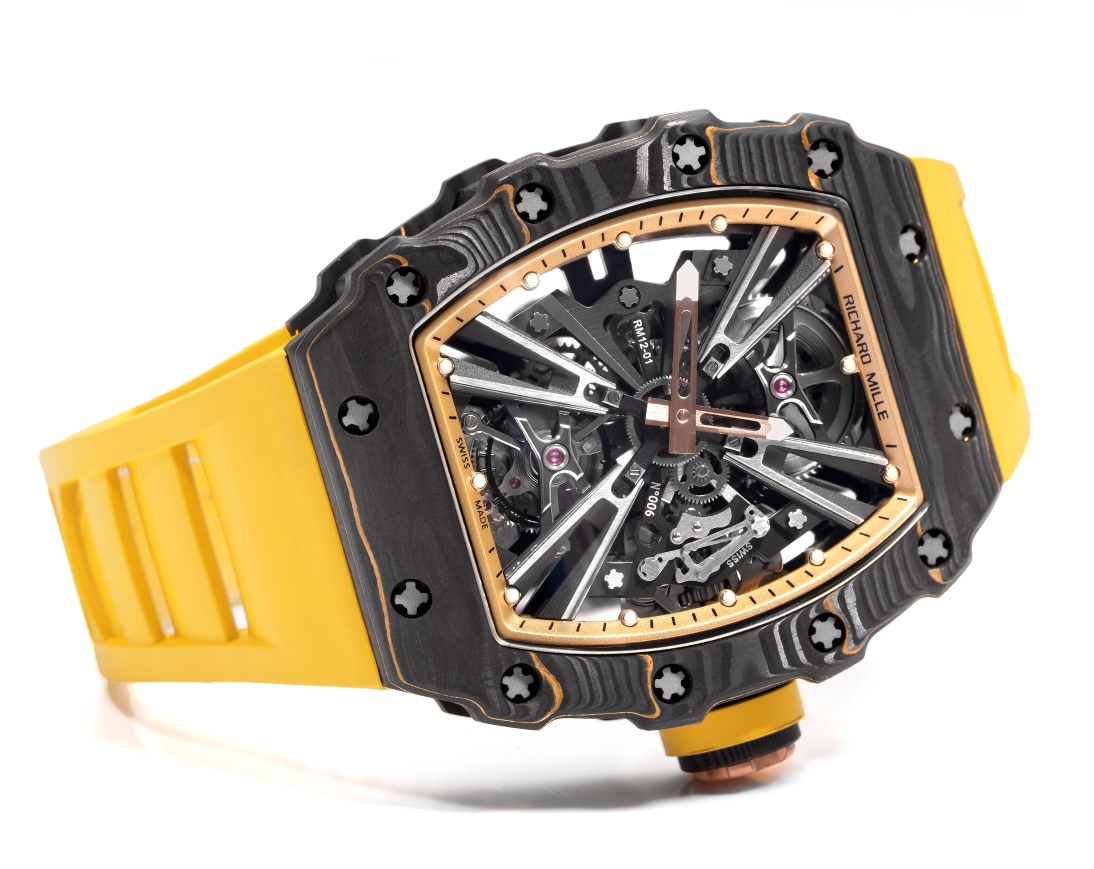 [Richard Mille Watches]Gold foil and carbon fiber form a staggered texture Eac