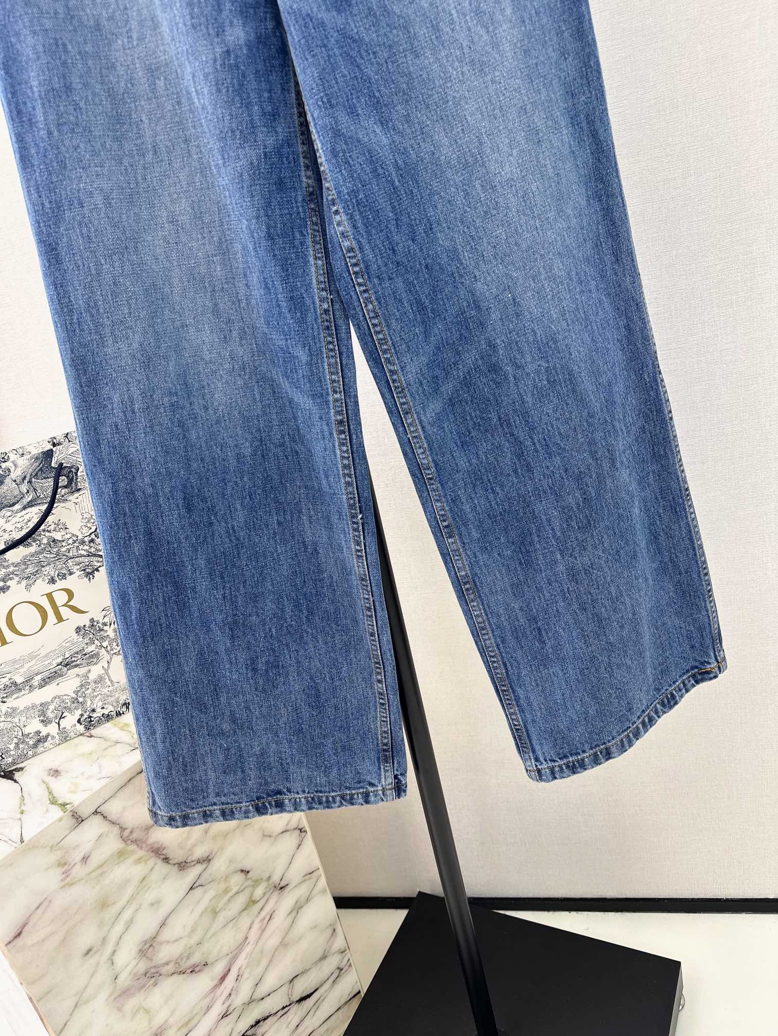 CD24Ss春夏最新款中高腰双口袋直筒牛仔裤原版定制复古蓝洗水工艺高级又时髦进口牛仔面料酵素洗水工艺衣橱