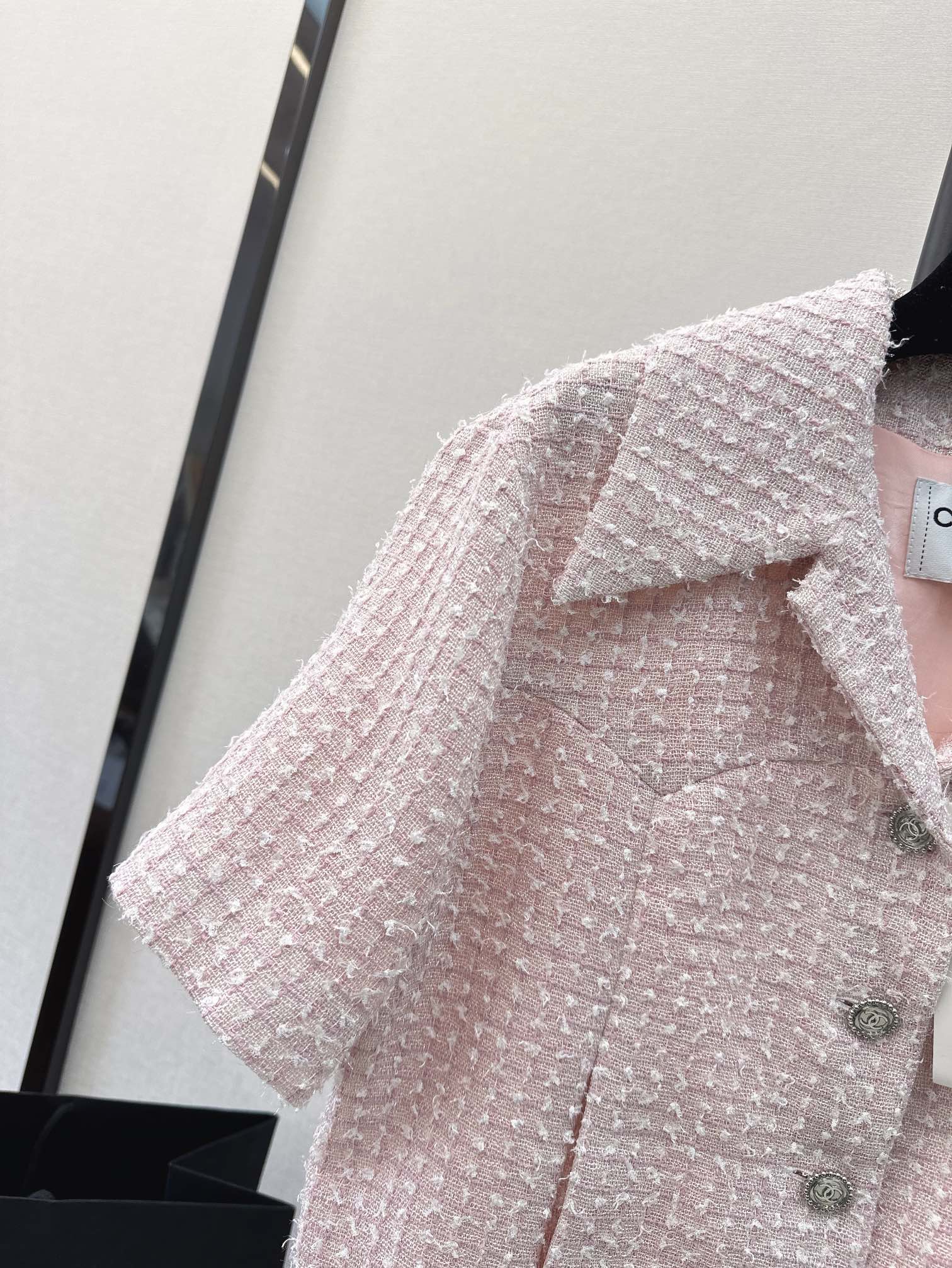 刘诗诗同款C家24Ss春夏最新款减龄粉色编织小短款外套巨显肤白的粉色系上身绝绝子1百分百真丝里衬细节加分