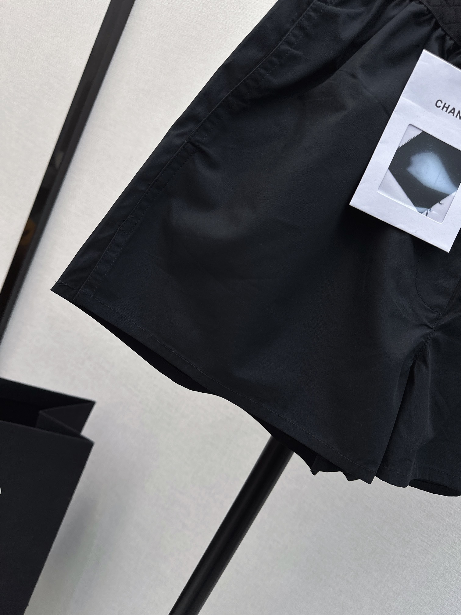 百搭单品C家24Ss春夏最新款经典字母织带短裤原版定制高支棉面料质感裤型都是一绝百搭时尚的神器结合专属标