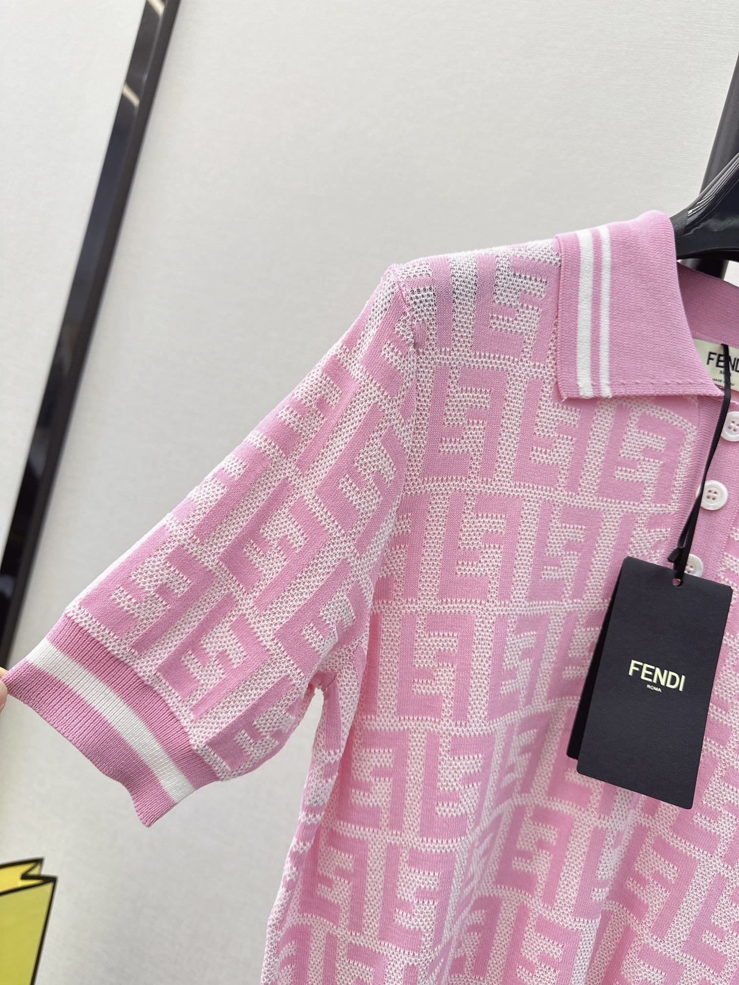 FD24Ss春夏最新款清新减龄风针织Polo短袖简约有层次不挑场合完全靠穿搭成就自我风格的单品！最爱针织