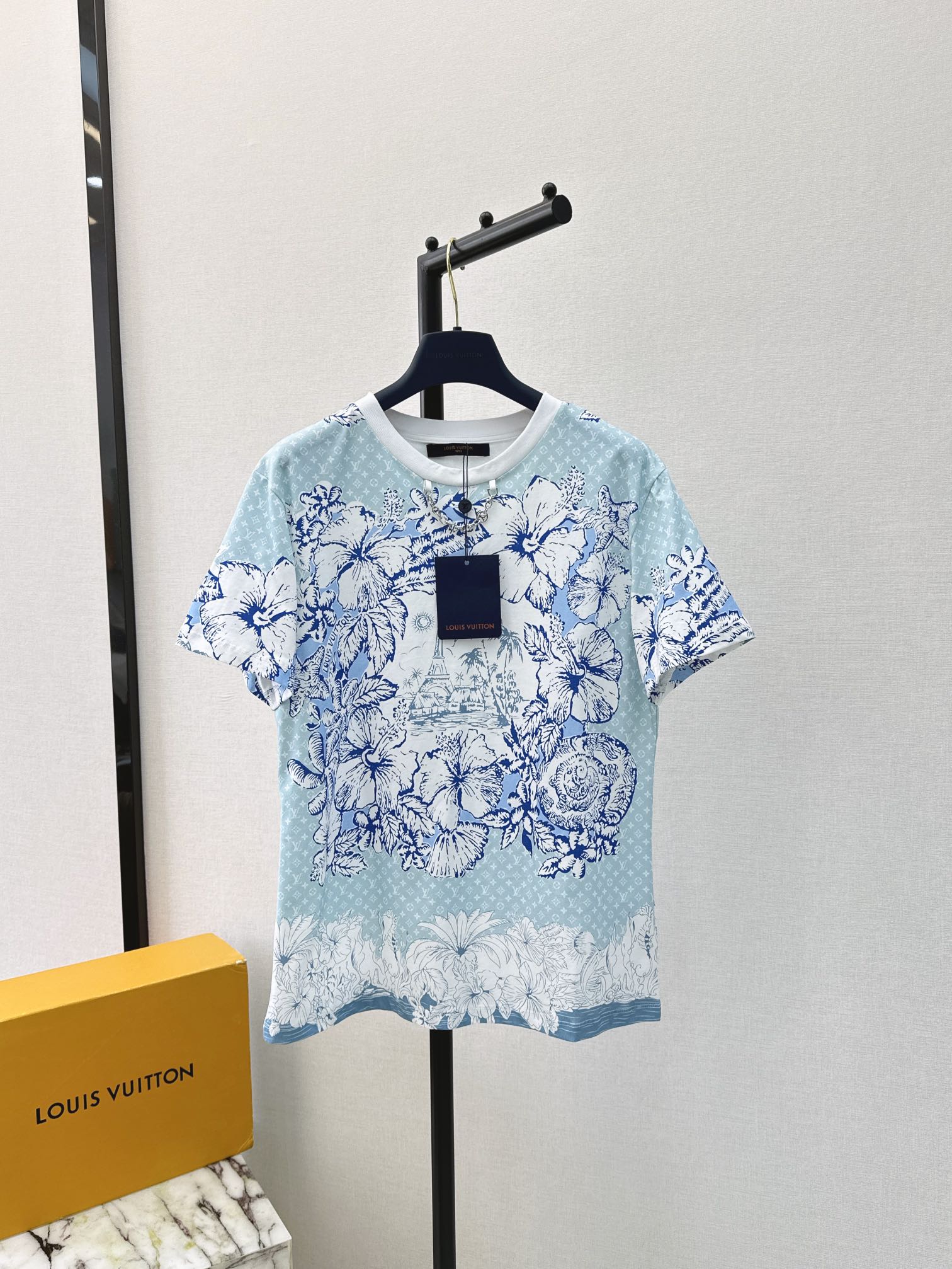 Louis Vuitton Kleding T-Shirt Katoen Lente/Zomercollectie Kettingen