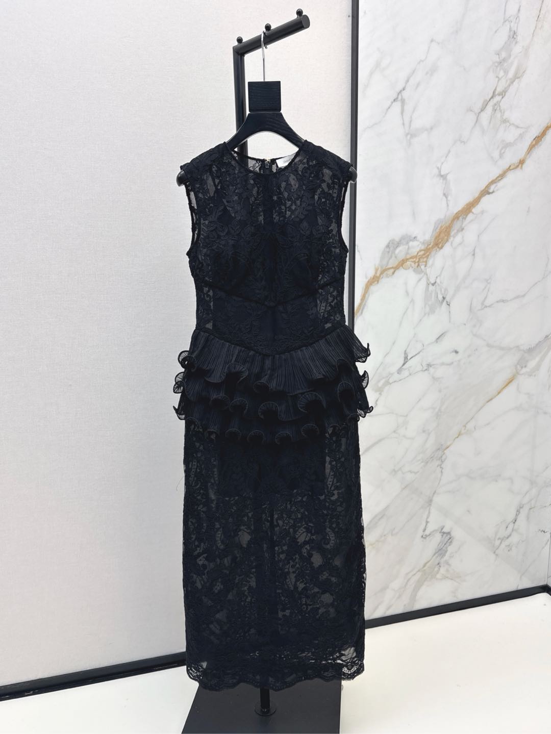 NO:296465,Exclusive first release Zimmen-M 25Ss————The latest heavy-duty spliced ​​lace dress in early spring, elegant and fresh vacation style, elegant floral pattern, three-dimensional waist-hugging style, romantic and elegant white and rich beauty essential items, one color spot on sale smlxl, skirts, alexander wang19860909独家首发 Zimmen-M 25Ss———早春最新款重磅拼接蕾丝连衣裙淡雅清新的度假风气息 优雅花卉图案 立体收腰版型 浪漫优雅的白富美必备单品 一色现货发售smlxl,,skirts,alexander wang,Women's clothing