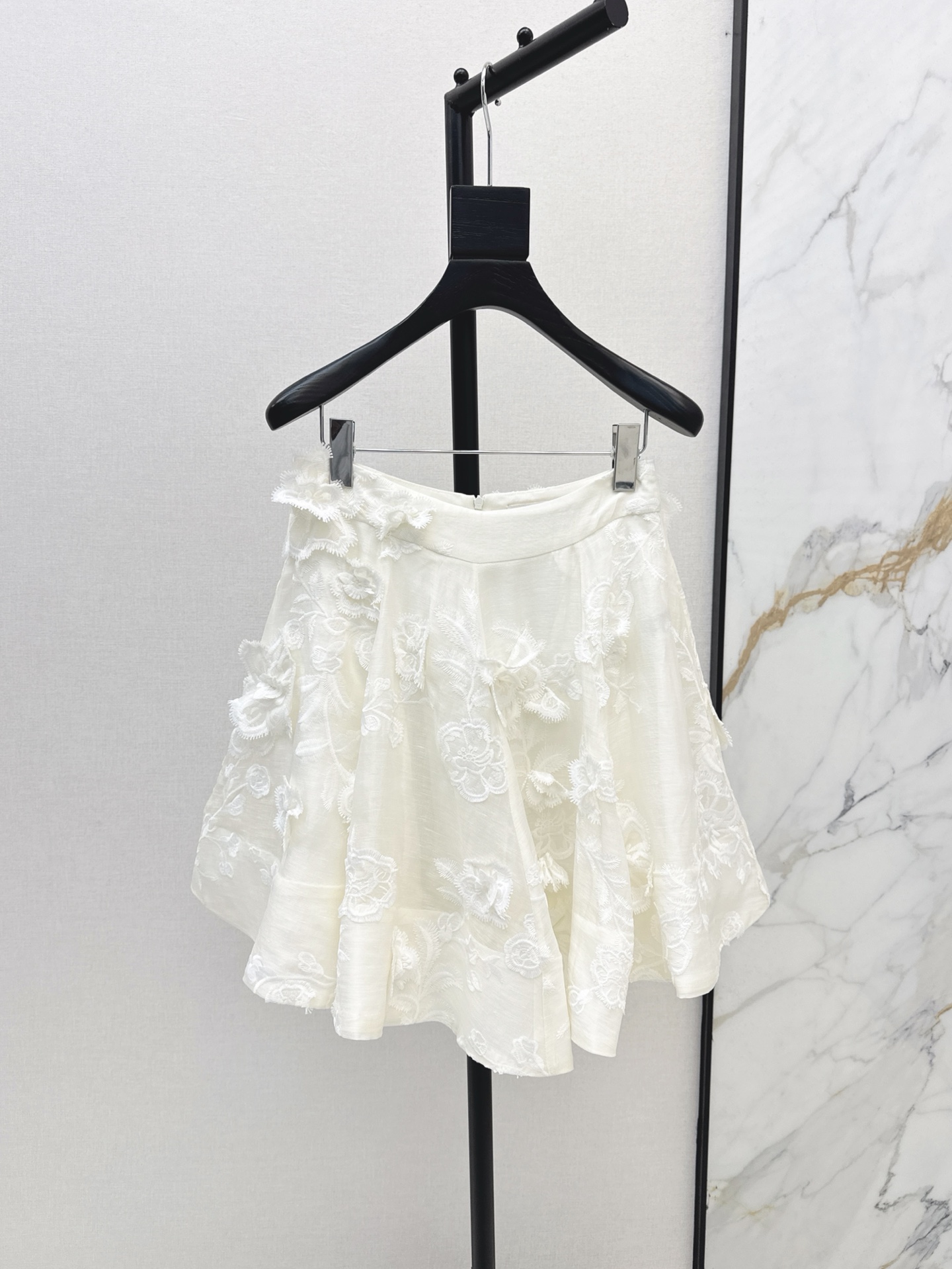 NO:307414,Sling short sleeve short skirt long skirt dress first Zimmen-M 25Ss————The latest heavy series of early spring short small suspenders   short top   short skirt   long skirt   strapless dress Elegant and fresh vacation style Romantic and elegant white and rich beauty essential items Imported linen fabric One color spot shipment, skirts, T-shirt, alexander wang19860909吊带短袖短半裙长半裙 连衣裙首发 Zimmen-M 25Ss————早春最新款重磅一系列 短款小吊带 短款上衣 短款半裙  长款半裙 抹胸连衣裙 淡雅清新的度假风气息 浪漫优雅的白富美必备单品 进口亚麻面料 一色现货发,,skirts,T-shirt,alexander wang,Women's clothing