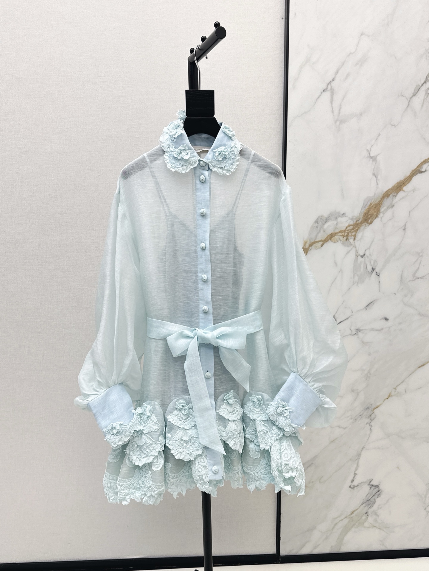 NO:312638,Chen Haoyu's same style Zimmen-M 25Ss———The latest spring and summer mint green splicing heavy lace dress with elegant and fresh vacation style. H straight-tube style and belt method. Romantic and elegant white and rich beauty must-have items. One-color spot-on smlxl, skirts, alexander wang19860909陈昊宇同款 Zimmen-M 25Ss———春夏最新款薄荷绿拼接重磅蕾丝连衣裙淡雅清新的度假风气息 H直筒版型搭配腰带做法 浪漫优雅的白富美必备单品 一色现货发售smlxl,,skirts,alexander wang,Women's clothing