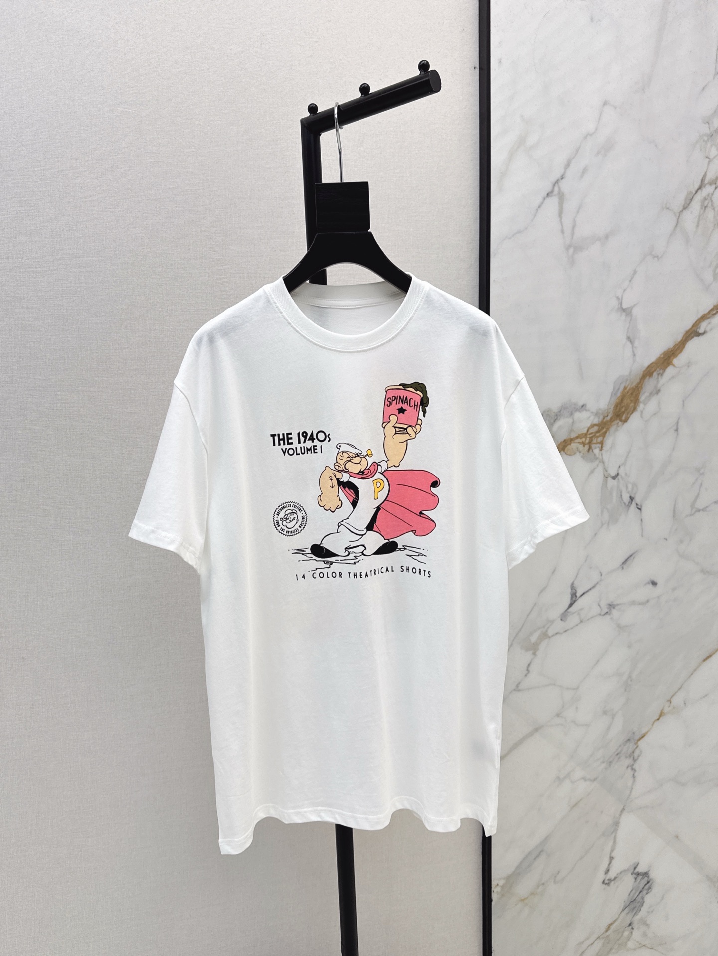 NO:321098,Fashionable niche design 25Ss————The latest cartoon pattern printed casual T-shirt quality comfortable and high-end four seasons evergreen pattern imported machine printing age-reducing artifact One color spot sale s, tees, t-shirt, alexander wang19860909时髦小众设计 25Ss————春夏最新款卡通图案印花休闲大T恤品质手感舒适高级 四季常青款 图案进口机印花 减龄神器 一色现货发售s,,tees，t-shirt,alexander wang,Women's clothing