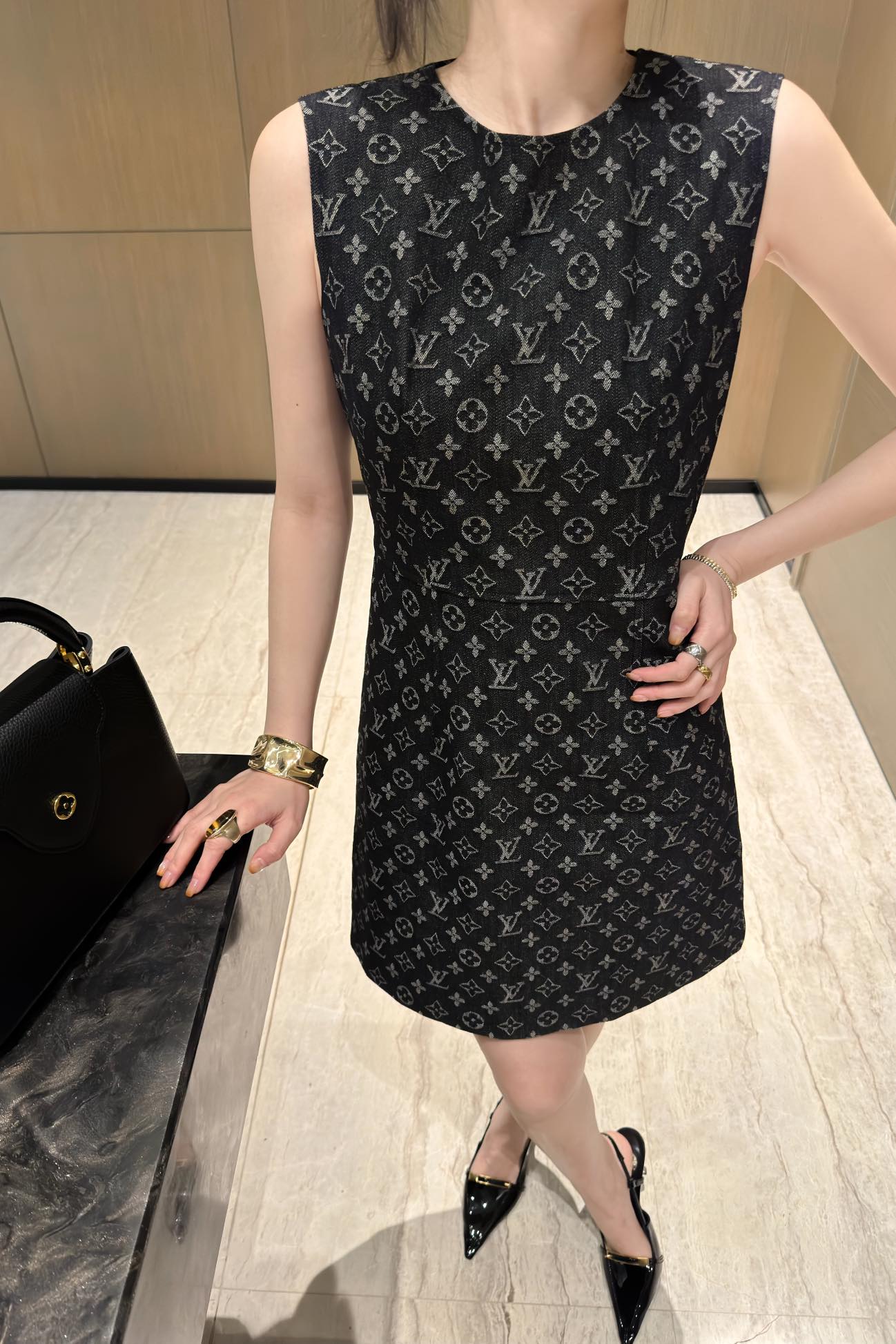 NO:323168,,,alexander wang19860909,,alexander wang,Women's clothing