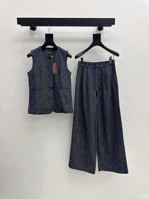Minimalist Linen Vest and Straight-Leg Pants Set - Effortless Chic for Summer 1 Minimalist Linen Vest and Straight-Leg Pants Set - Effortless Chic for Summer