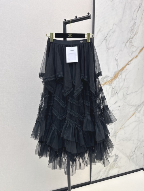 Elegant Chanel 25Ss Irregular Mesh Skirt - Chic High Waist Style 1 Elegant Chanel 25Ss Irregular Mesh Skirt - Chic High Waist Style