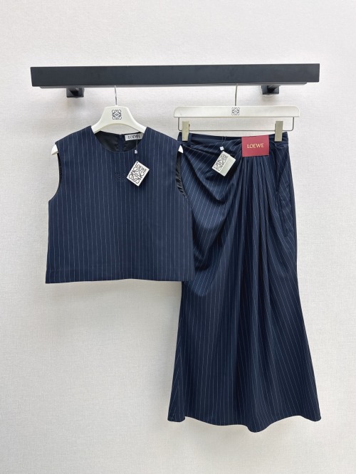 Loewe 25SS Striped Set Sleeveless Vest and Logo Leather Trim Skirt 1 Loewe 25SS Striped Set Sleeveless Vest and Logo Leather Trim Skirt