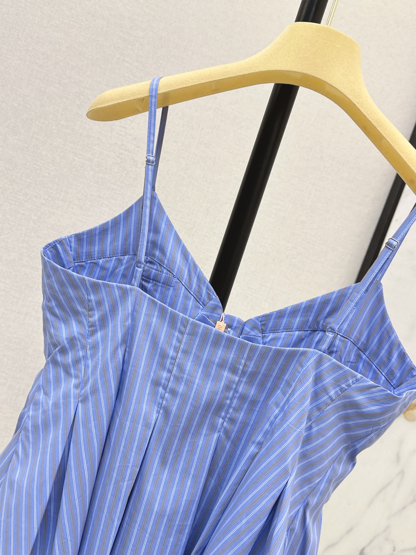 i1746867764456 4163 0 8