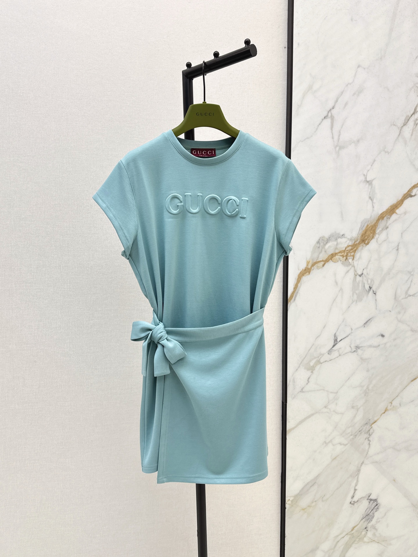 NO:332985,Gu 25Ss————The latest spring and summer strap design dress, casual and simple style, waist paired with fabric tied belt, sweet and cool, two colors on sale in stock, sml, skirts, alexander wang19860909Gu 25Ss————春夏最新款绑带设计连衣裙 休闲简约风格 腰身搭配本布系结腰带 可甜可酷 两色现货发售sml,,skirts,alexander wang,Women's clothing