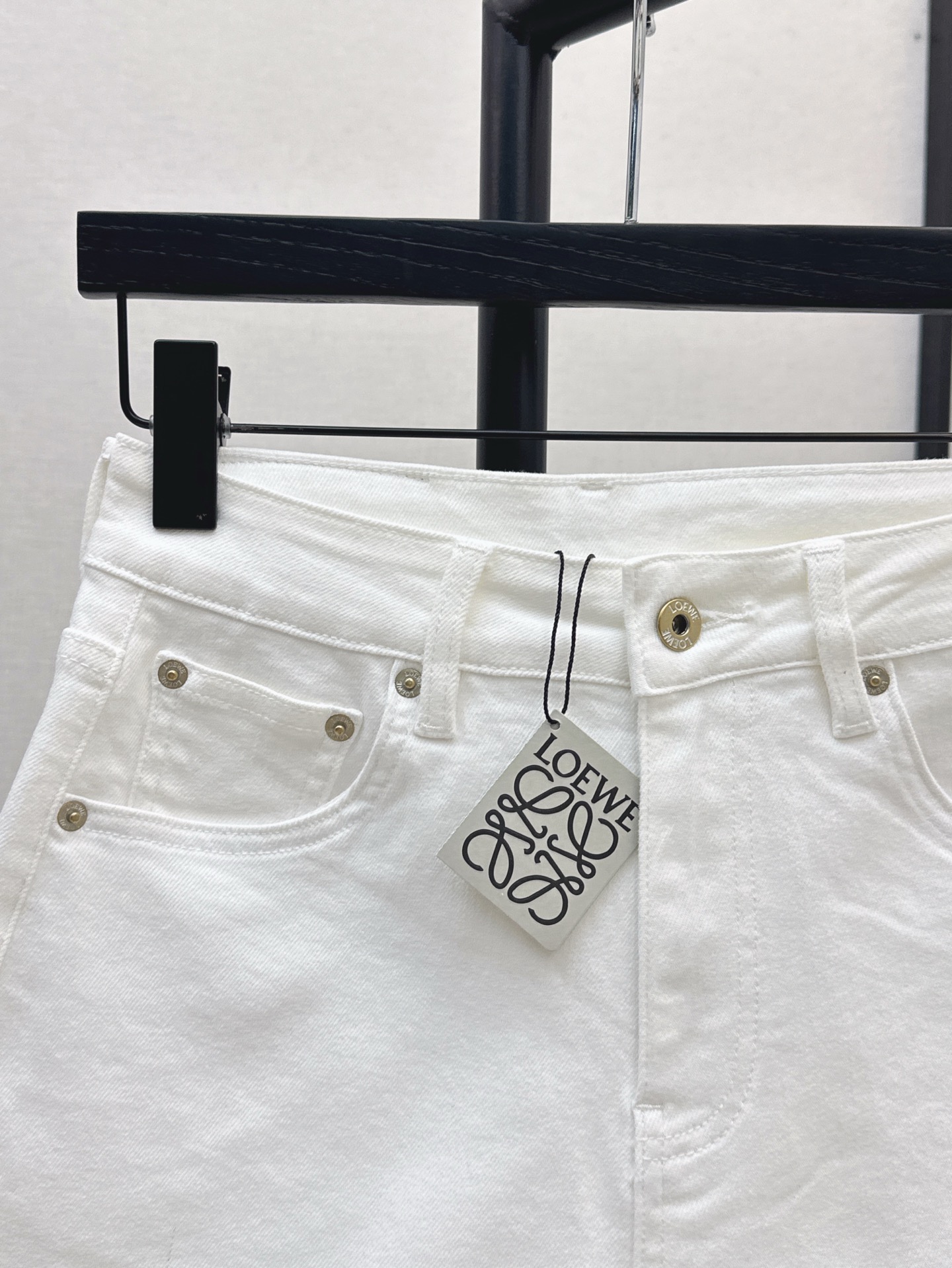 i1747018282287 317 0 4