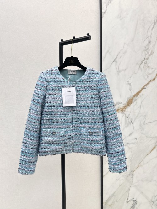 Elegant Tweed Jacket, Women's Fashionable Outerwear, Autumn/Winter Collection 1 Elegant Tweed Jacket, Women's Fashionable Outerwear, Autumn/Winter Collection
