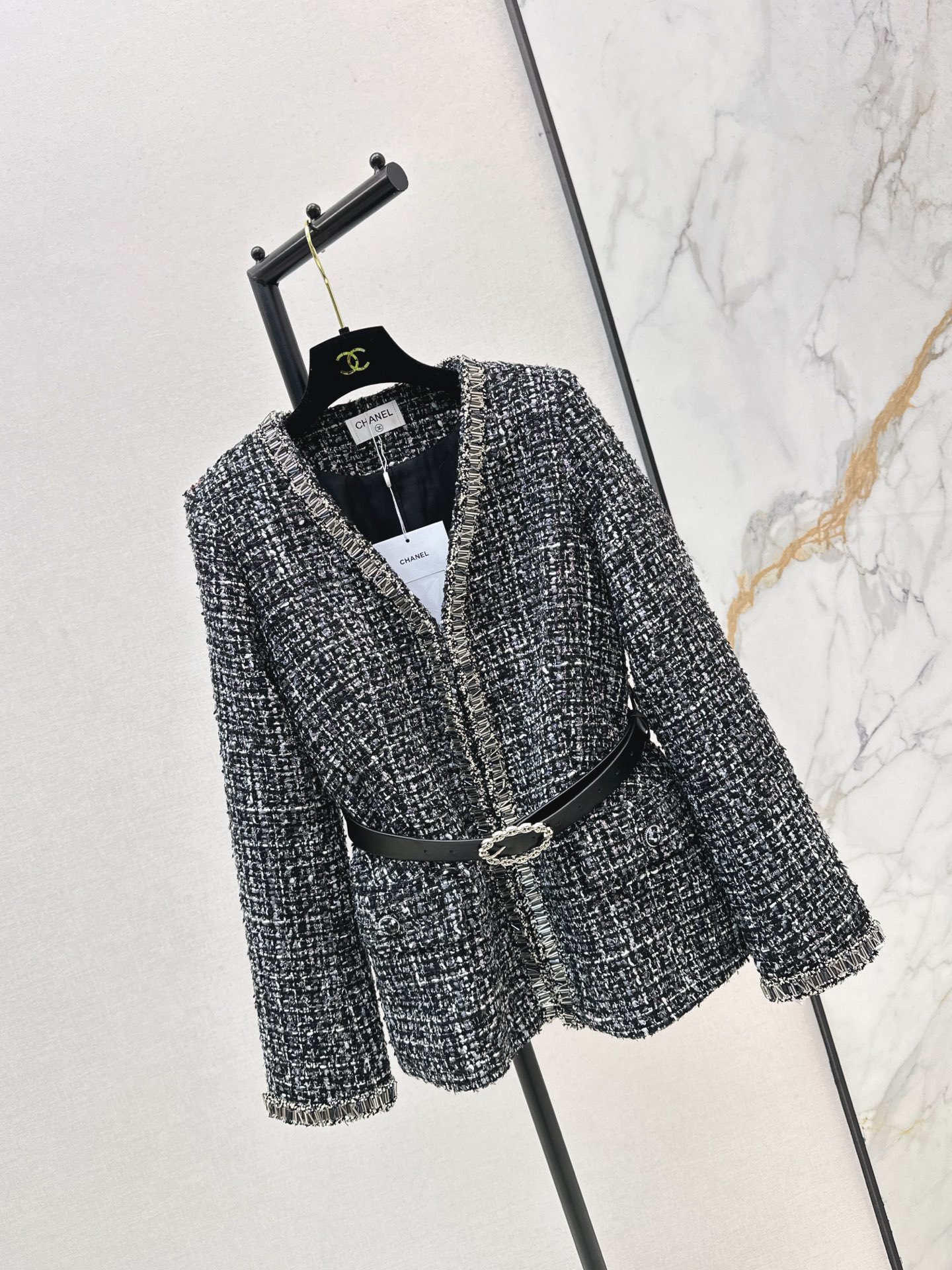 Chanel-Style Tweed Jacket - Elegant Women's Outerwear with Belt 3 i1758027094595 4983 0 1