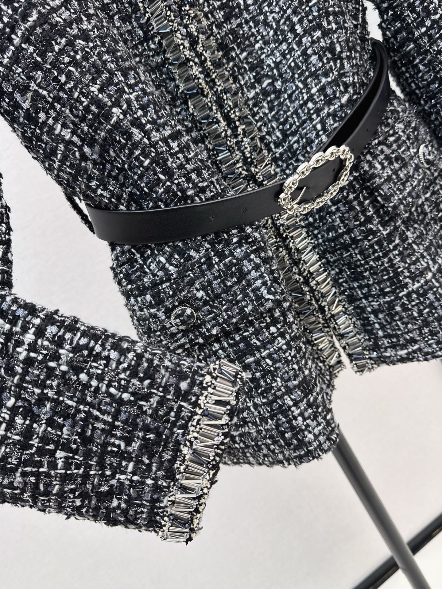 Chanel-Style Tweed Jacket - Elegant Women's Outerwear with Belt 7 i1758027096727 2247 0 5