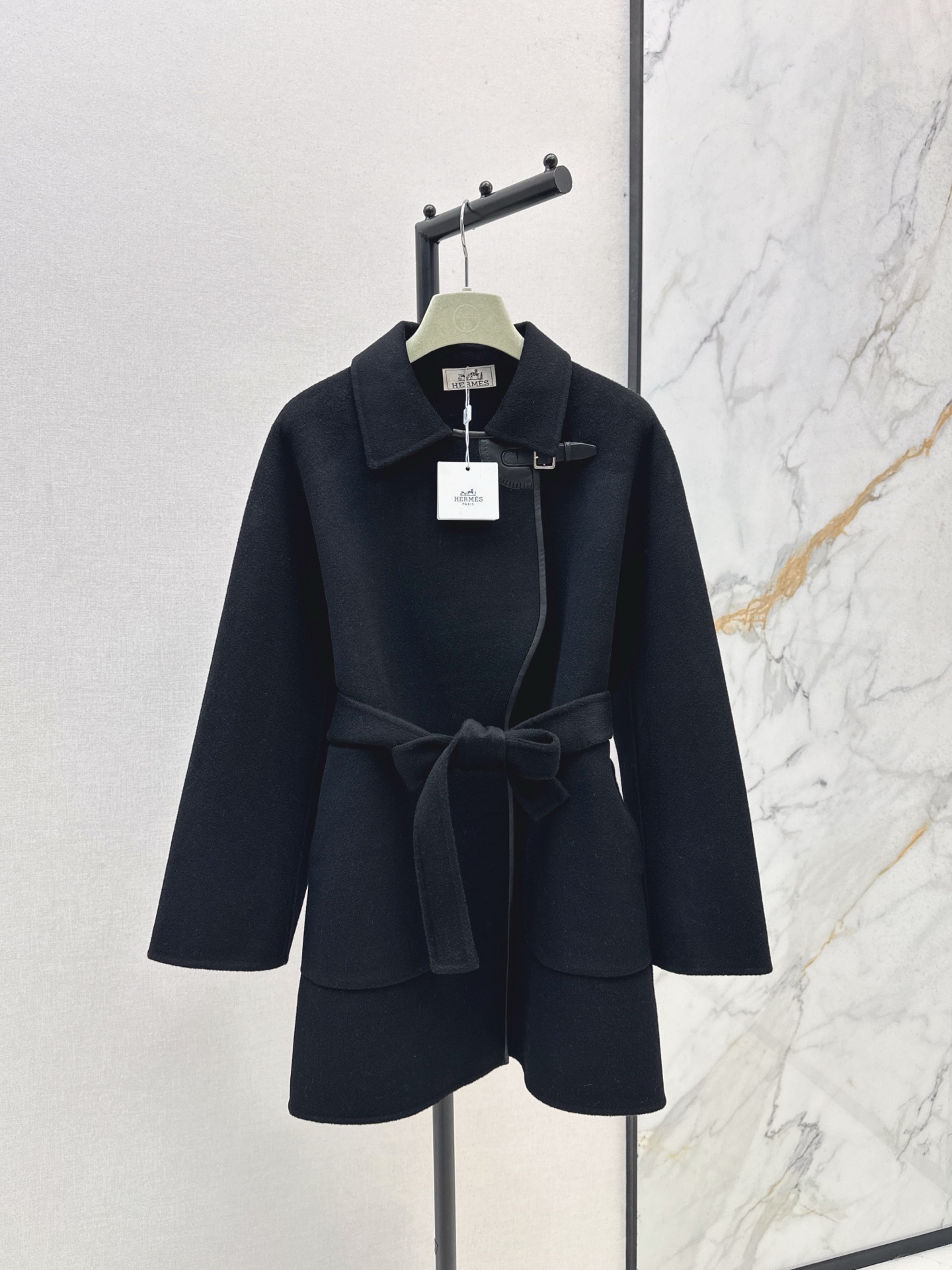 Elegant Women's Wool-Cashmere Blend Coat with Lambskin Leather Buckle Detailing
