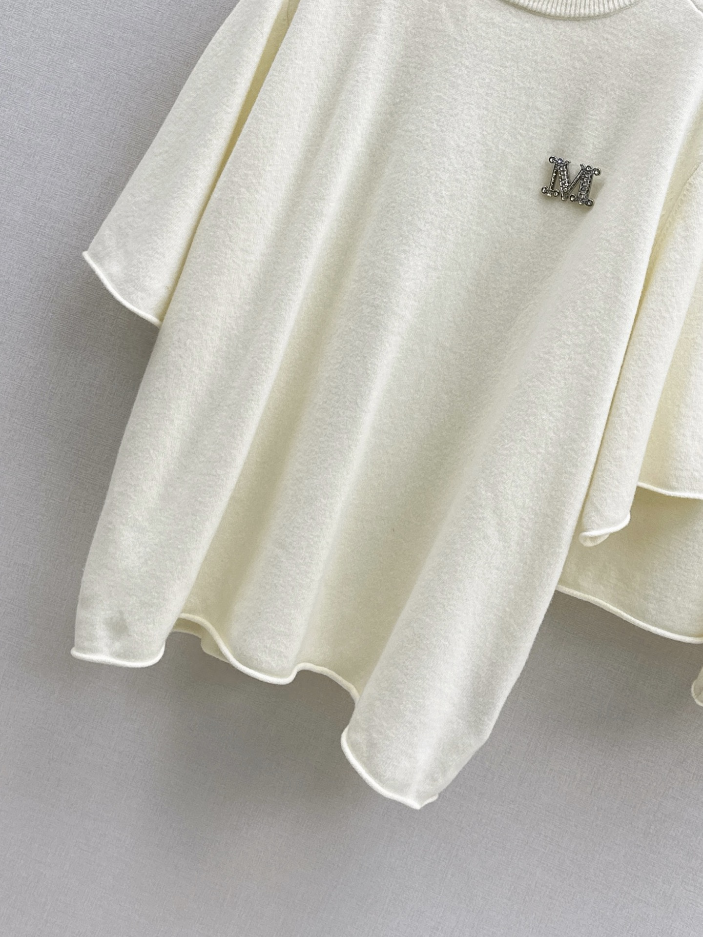 Max Mara Wool Blend Knit Top & Shorts Set - Relaxed Fit, Casual Style 6 i1758030621447 8614 0 4