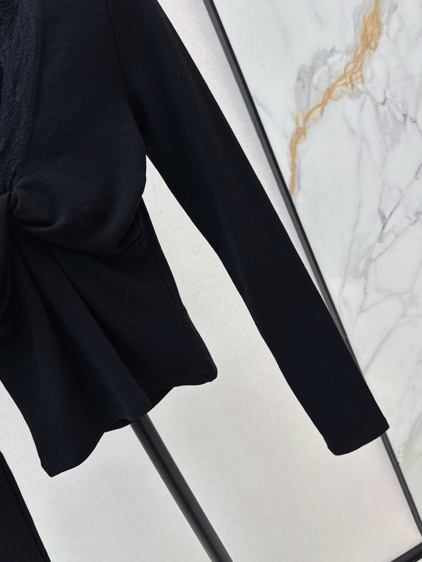 Elegant Lace Trim V-Neck Long Sleeve Top - Perfect for Autumn/Winter 7 i1758106010305 8207 0 5