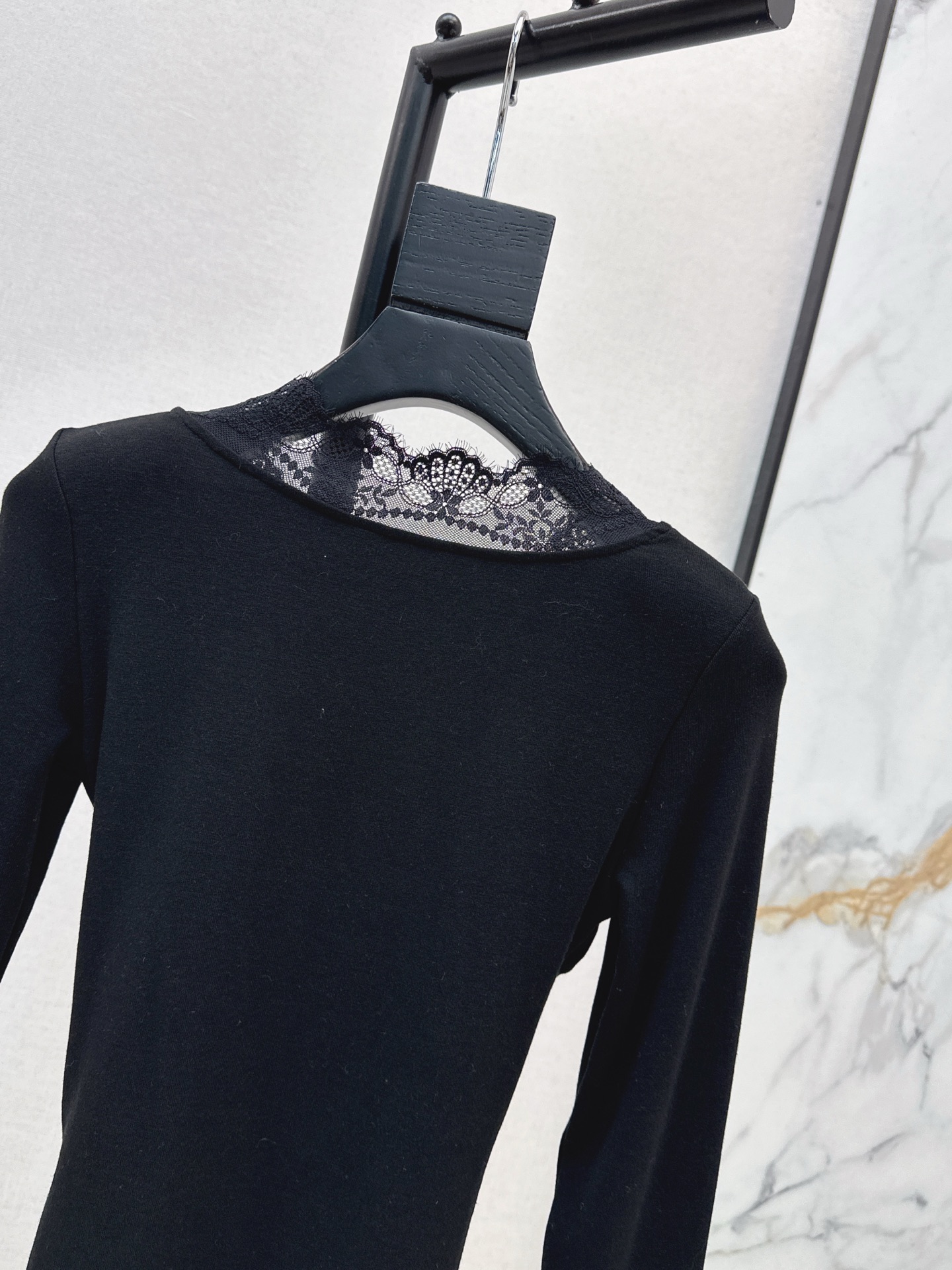 Elegant Lace Trim V-Neck Long Sleeve Top - Perfect for Autumn/Winter 10 i1758106010386 5056 0 8