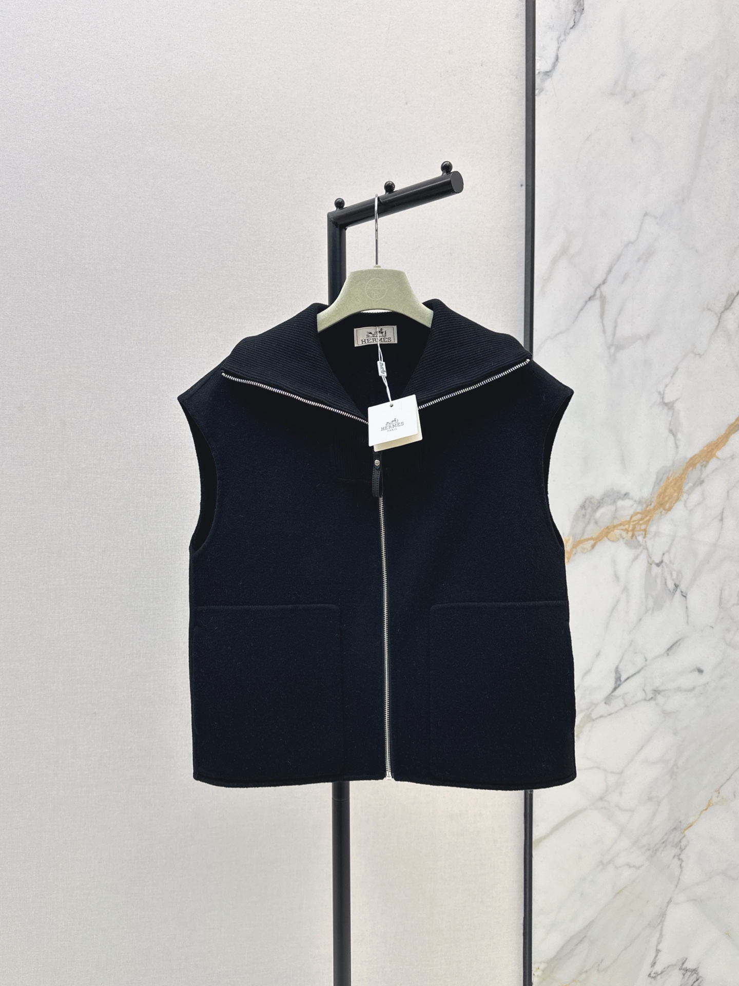 Elegant Women's Wool Blend Vest with Ribbed Collar - Chic & Versatile 2 i1758107769307 7631 0 0