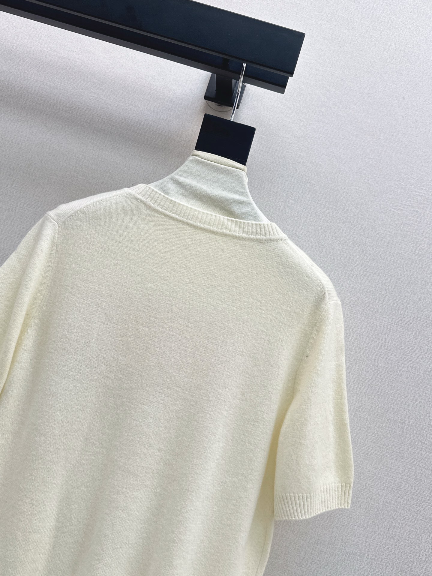 Moncler Women's Logo Embroidered Wool Knit Top - Short Sleeve Sweater 10 i1758108260548 3459 0 8