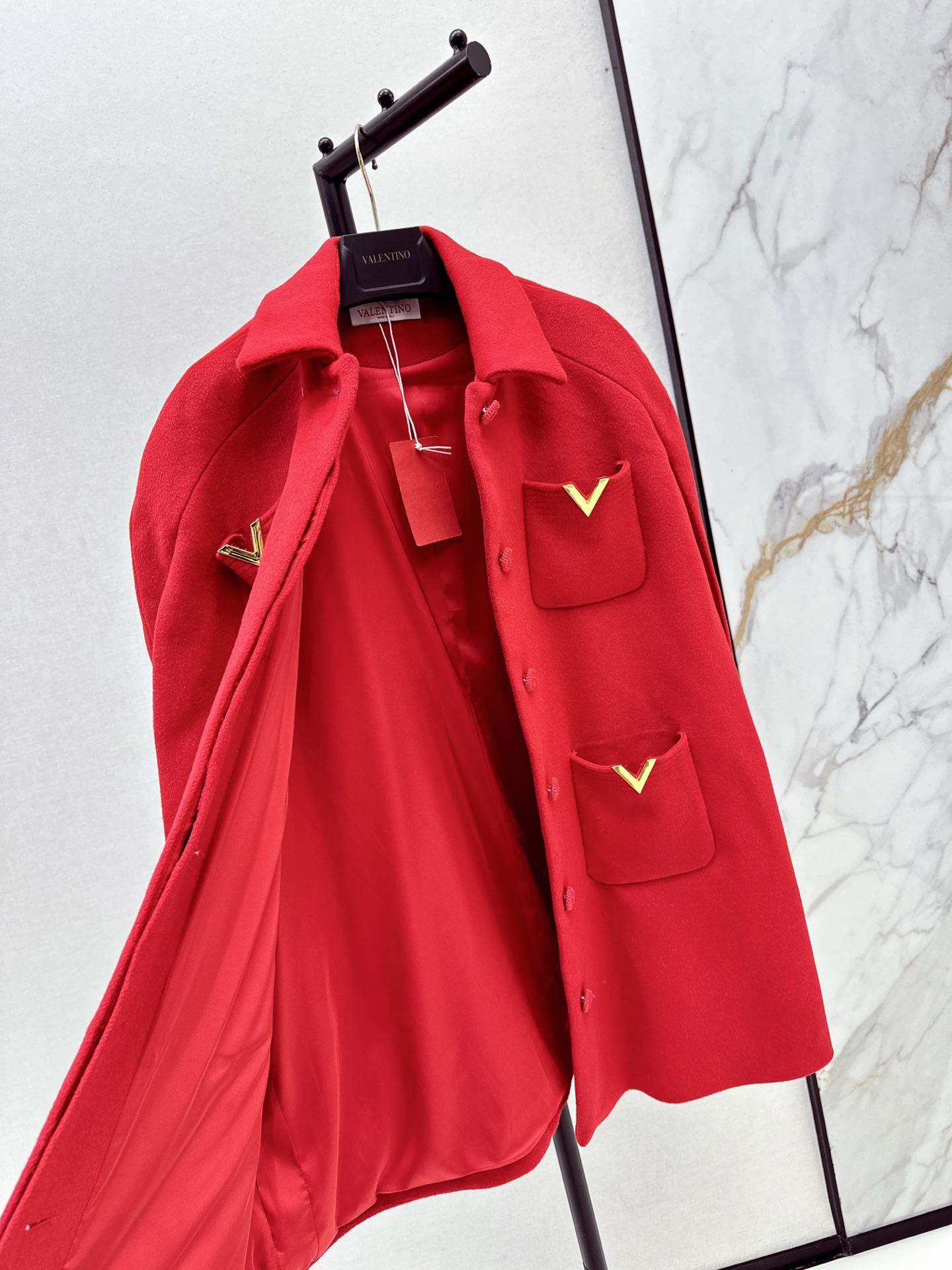 Valentino Red Wool Cape Coat with 'V' Detailing - Fall/Winter Collection 8 i1758109515360 171 0 6