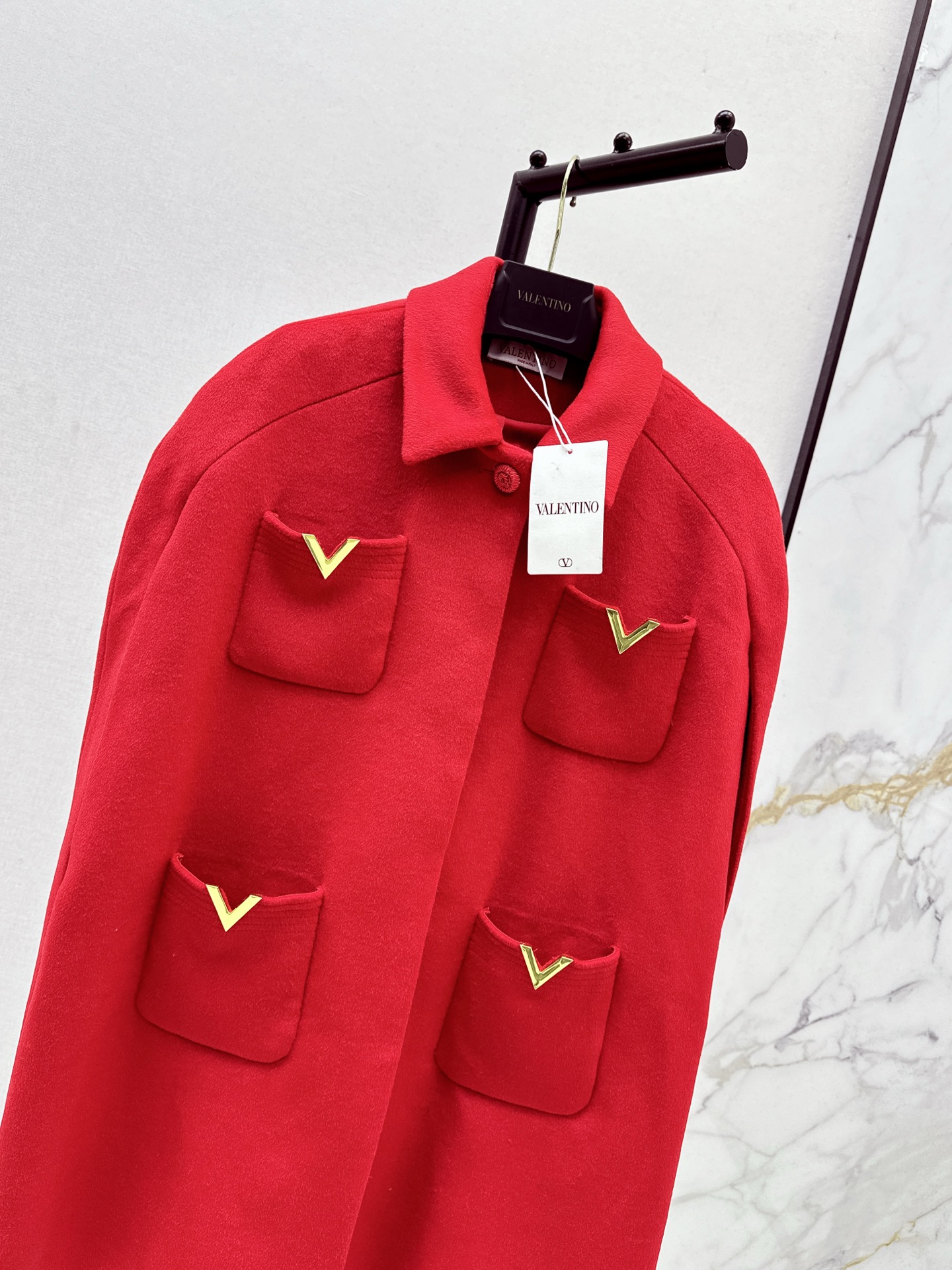 Valentino Red Wool Cape Coat with 'V' Detailing - Fall/Winter Collection 4 i1758109518343 3203 0 2