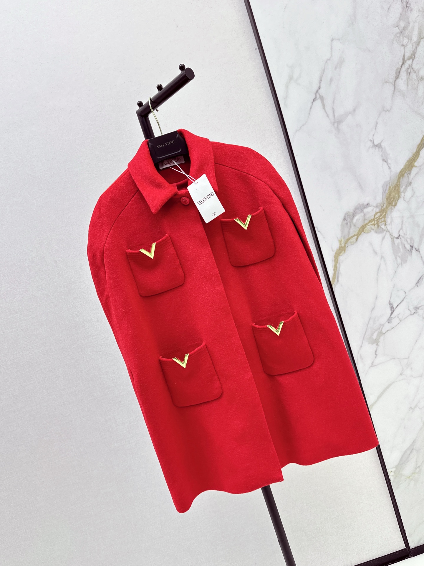 Valentino Red Wool Cape Coat with 'V' Detailing - Fall/Winter Collection 3 i1758109518410 4699 0 1