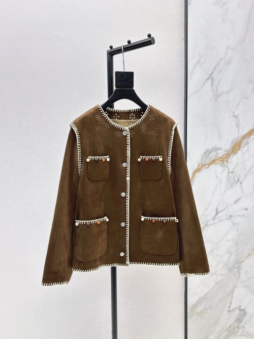 Vintage-Inspired Suede Jacket with Crochet Trim - Autumn's Must-Have 1 Vintage-Inspired Suede Jacket with Crochet Trim - Autumn's Must-Have