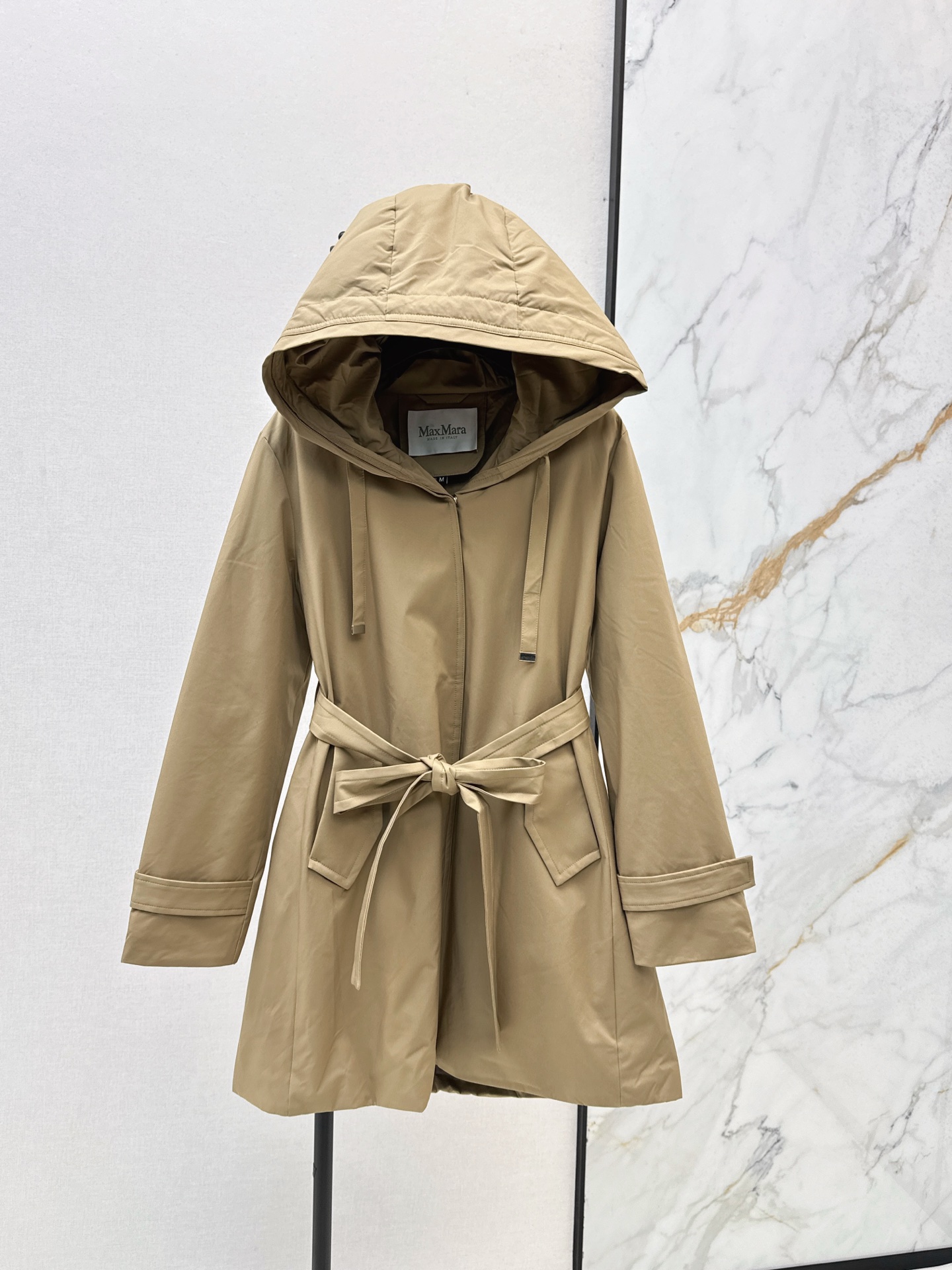 Max Mara Hooded Belted Padded Shell Coat Winter Warm Outerwear 1 i1758279116313 798 0 0