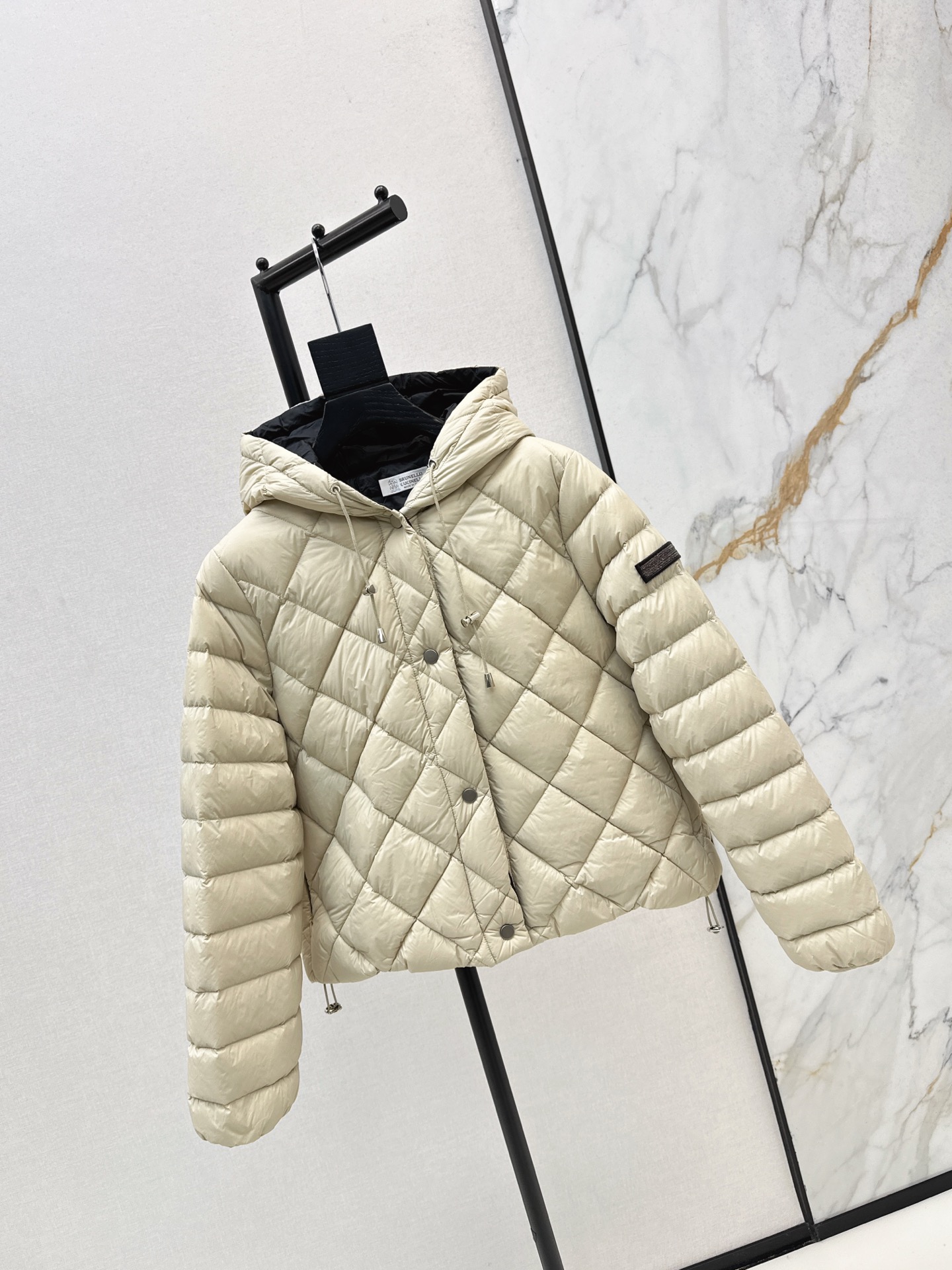 Brunello Cucinelli Quilted Down Padded Jacket Short Hooded Coat 3 i1758279286668 2711 0 2
