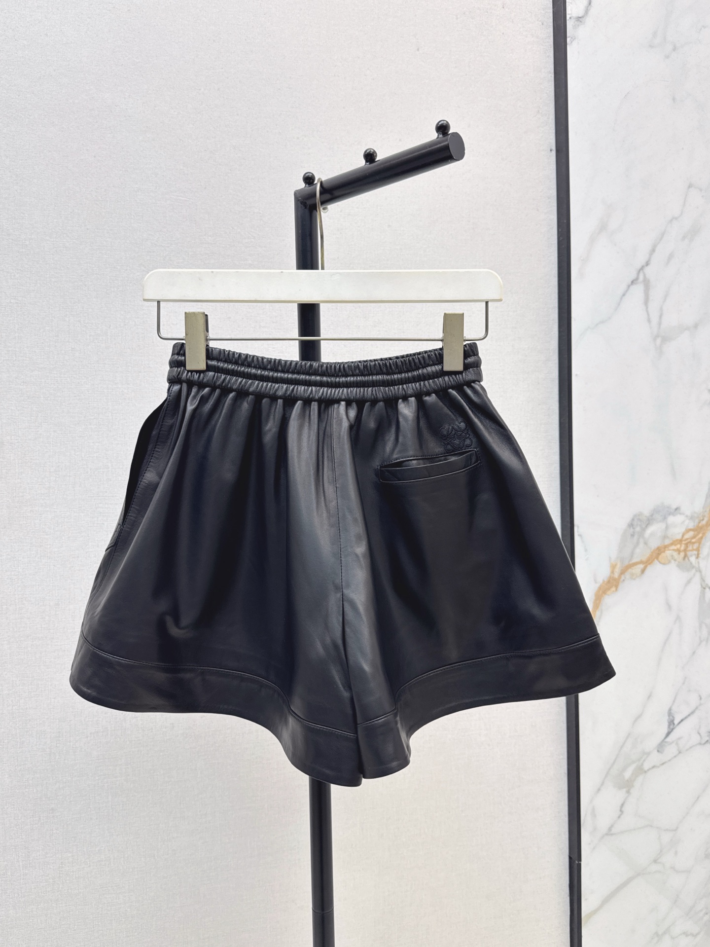 Loewe Lambskin Leather Shorts with Elastic Waist and A-Line Cut 7 i1758887384118 4436 0 6
