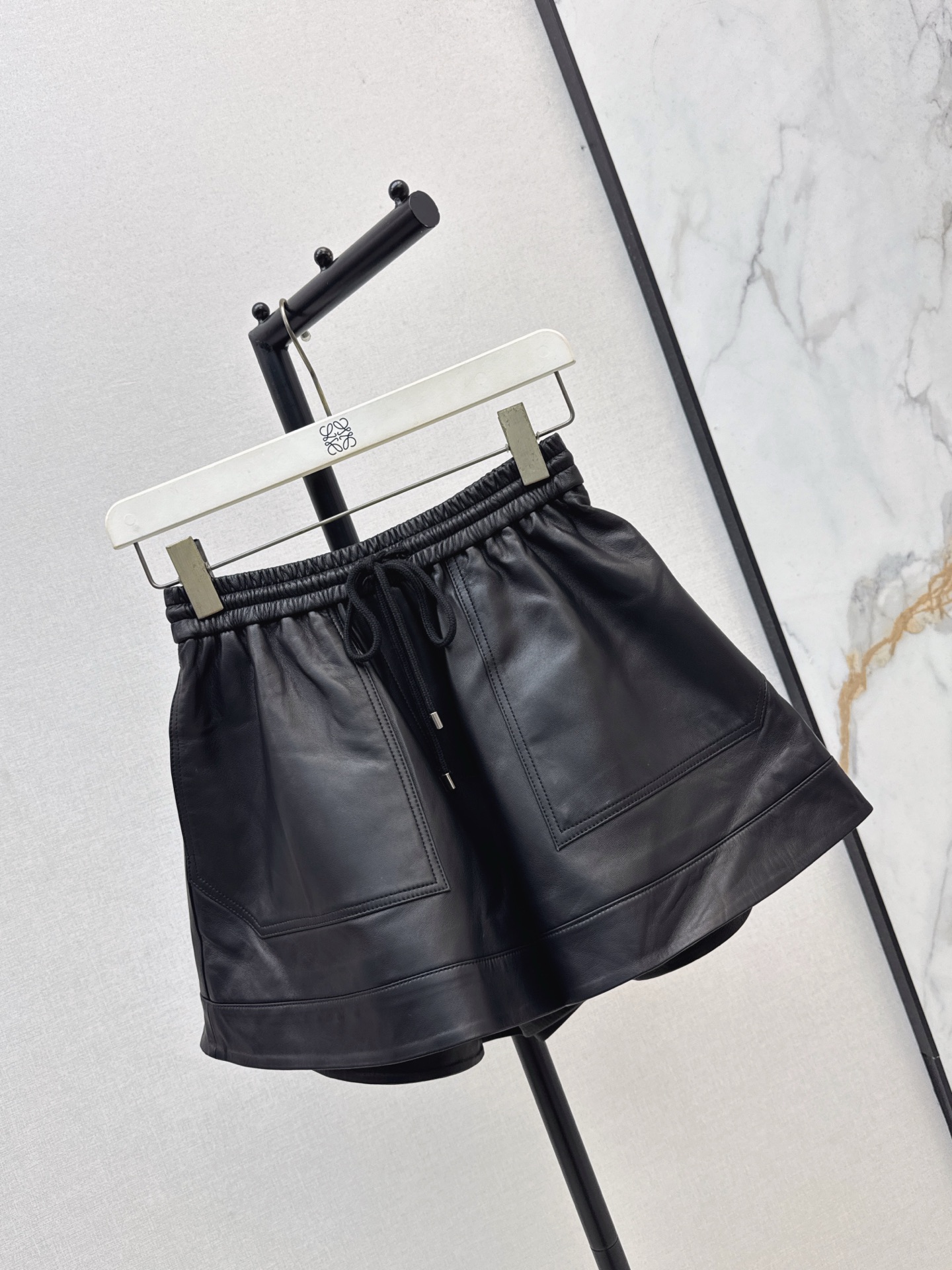 Loewe Lambskin Leather Shorts with Elastic Waist and A-Line Cut 2 i1758887384133 1533 0 1