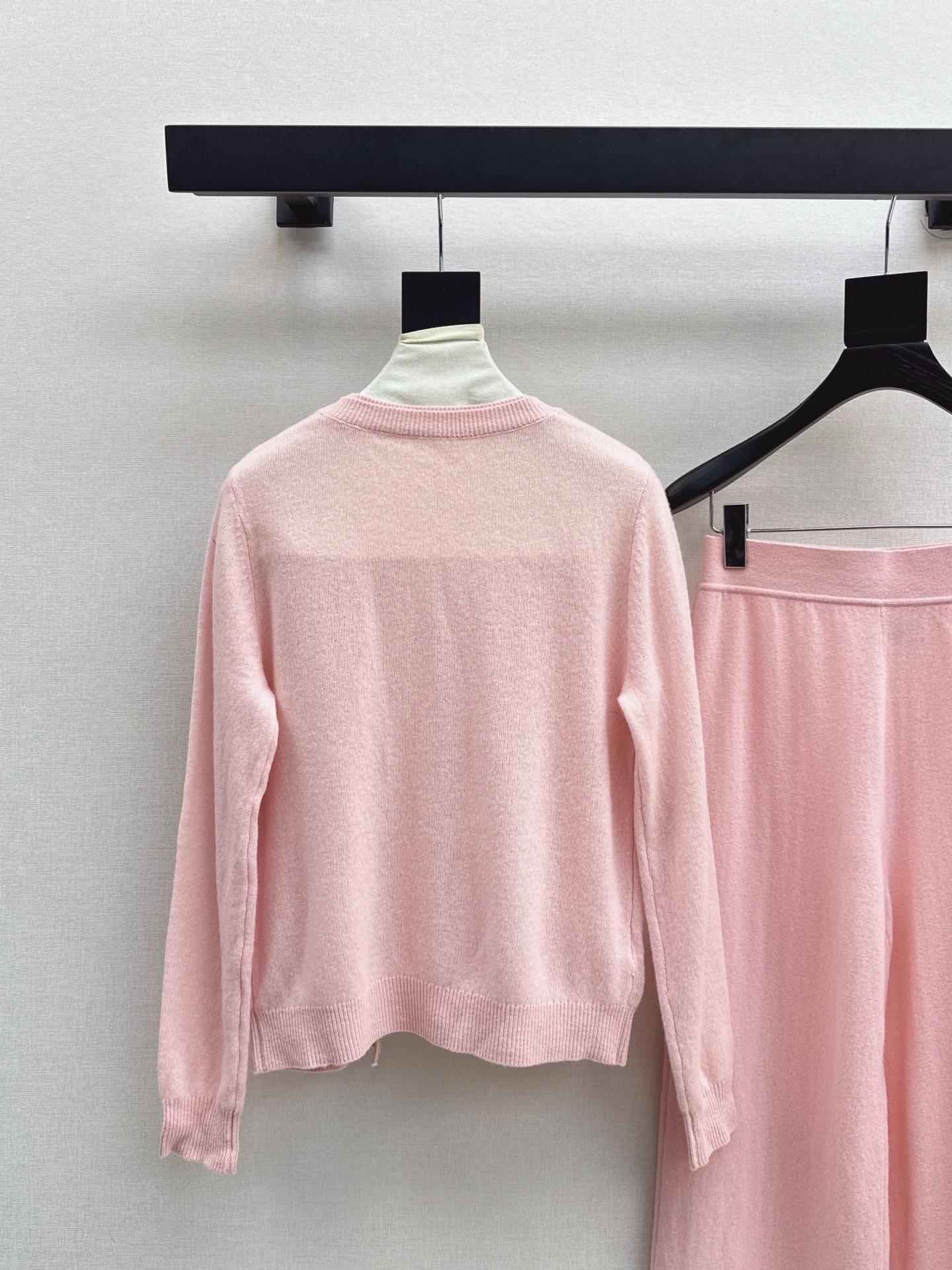 i1759402814527 2550 0 6