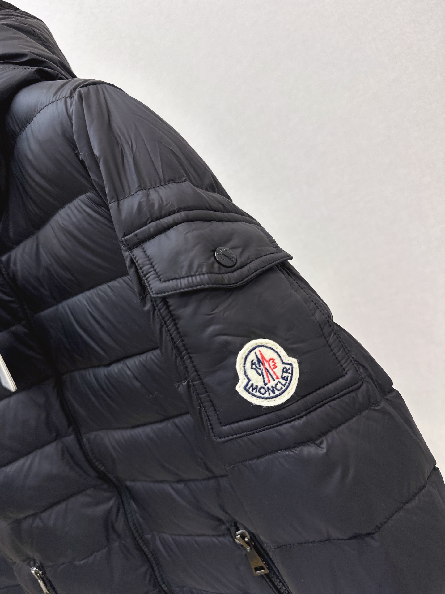 Moncler Hooded Down Jacket - Soft, Warm, and Stylish Winter Essential 5 i1759406480917 3753 0 4