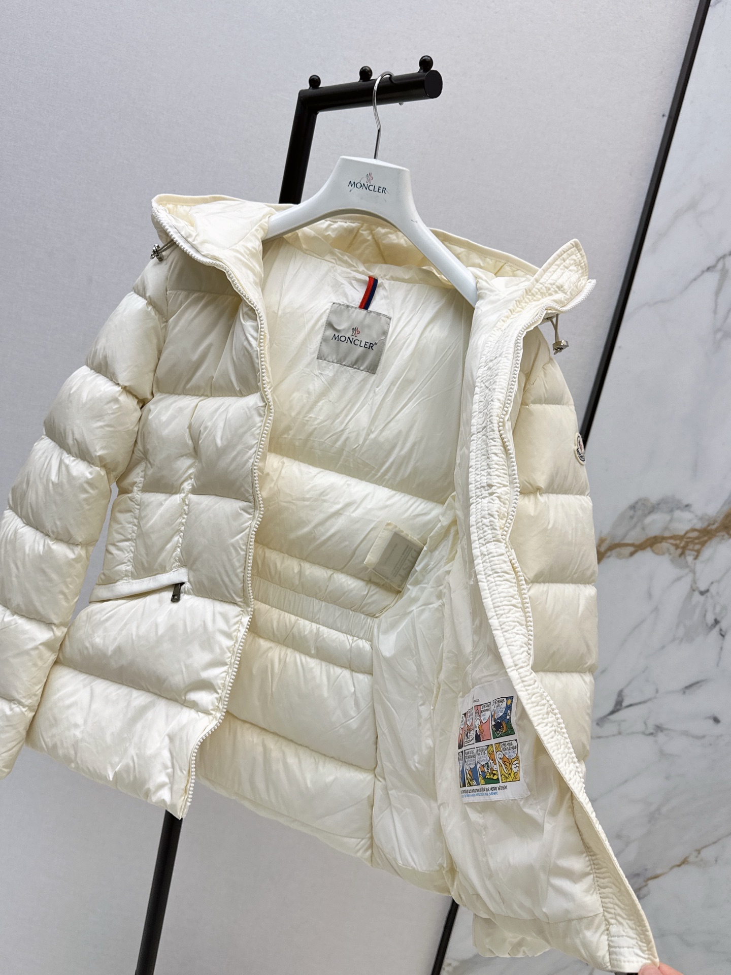Moncler Women's White Down Padded Hooded Jacket - Stylish & Warm 8 i1759407217280 6706 0 6