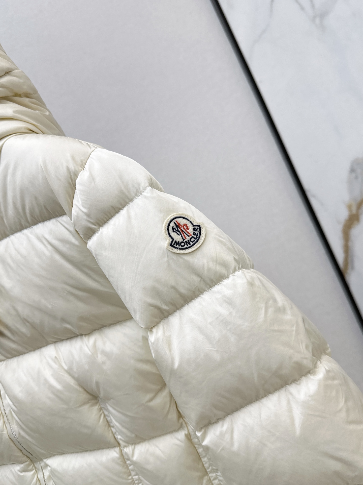 Moncler Women's White Down Padded Hooded Jacket - Stylish & Warm 6 i1759407220650 2515 0 5