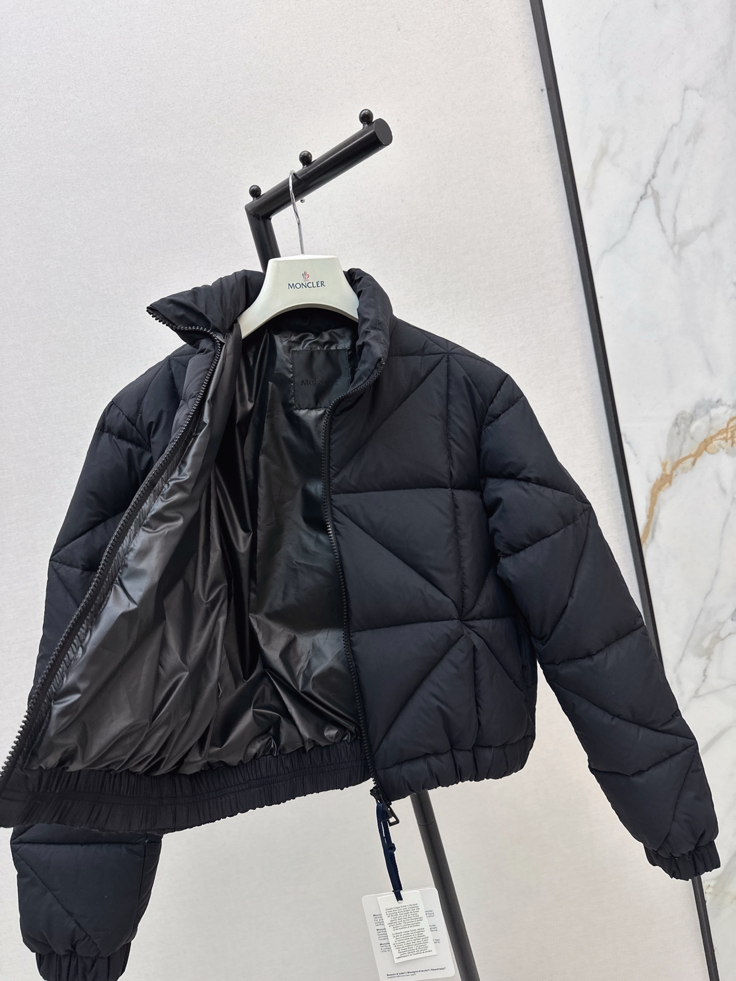 Moncler Women's Black Diamond Quilted Short Down Jacket - Stylish & Warm 8 i1759407593575 9471 0 7