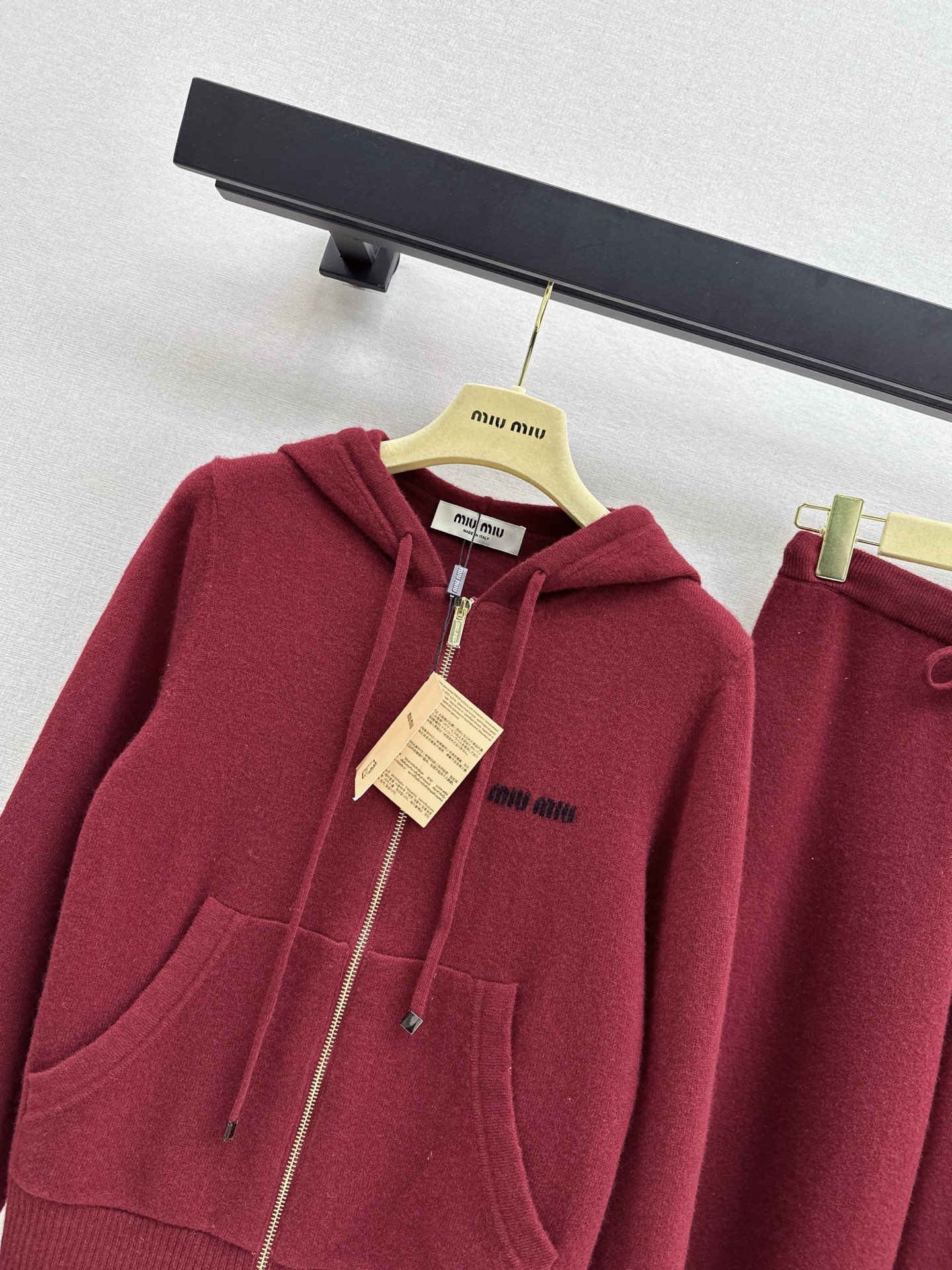 Miu Miu Wool Lounge Set - Hoodie and Straight-Leg Pants - Casual Chic 3 i1759446059920 9244 0 2