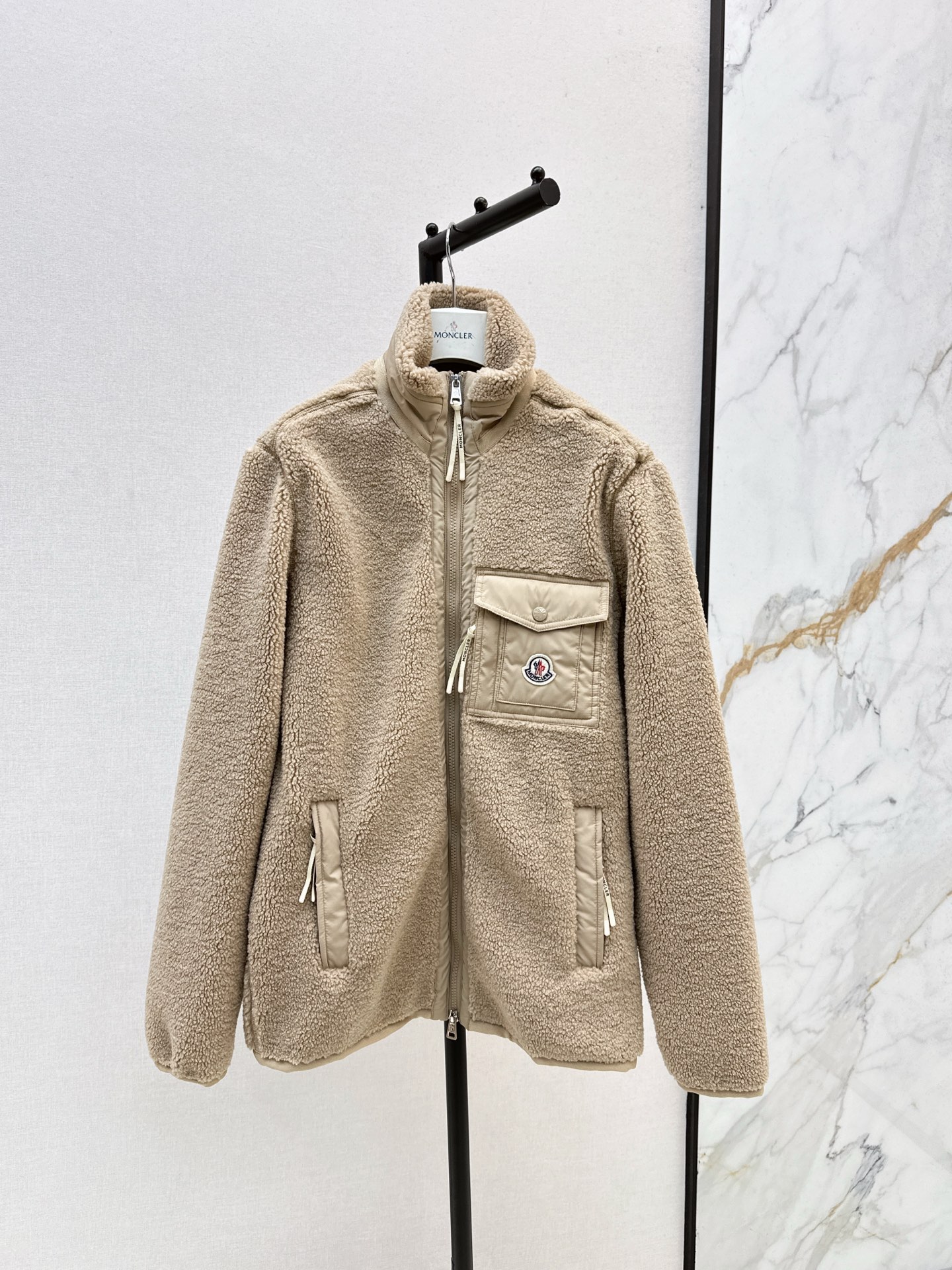 NO:548930,Recommended Mc 25Ss——The latest teddy bear fleece stand collar zipper jacket in autumn and winter, casual and age-reducing temperament, handsome and fashionable, classic loose jacket style, versatile and not picky, spliced ​​nylon trim, three-color spot on sale, sml,, jackets & coats, jackets & coats, alexander wang19860909爆单推荐 Mc 25Ss———秋冬最新款泰迪熊摇粒绒立领拉链夹克外套休闲减龄气质帅气又时髦 经典宽松夹克版型百搭不挑人 拼接尼龙饰边 三色现货发售sml,,jackets & coats,jackets & coats,alexander wang,Women's clothing