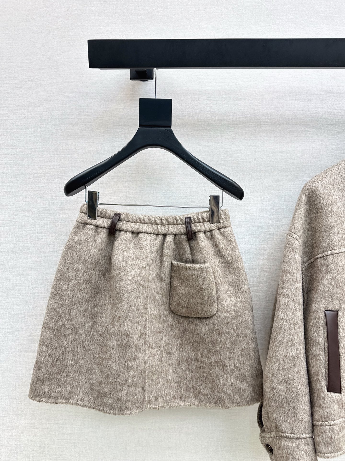 i1759920042561 3297 0 8