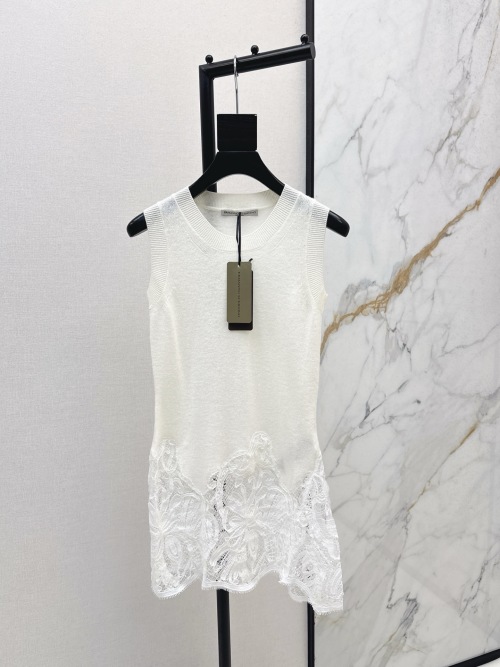 Lace Trimmed Cashmere Vest Top - Elegant Sleeveless Knit Top 1 Lace Trimmed Cashmere Vest Top - Elegant Sleeveless Knit Top