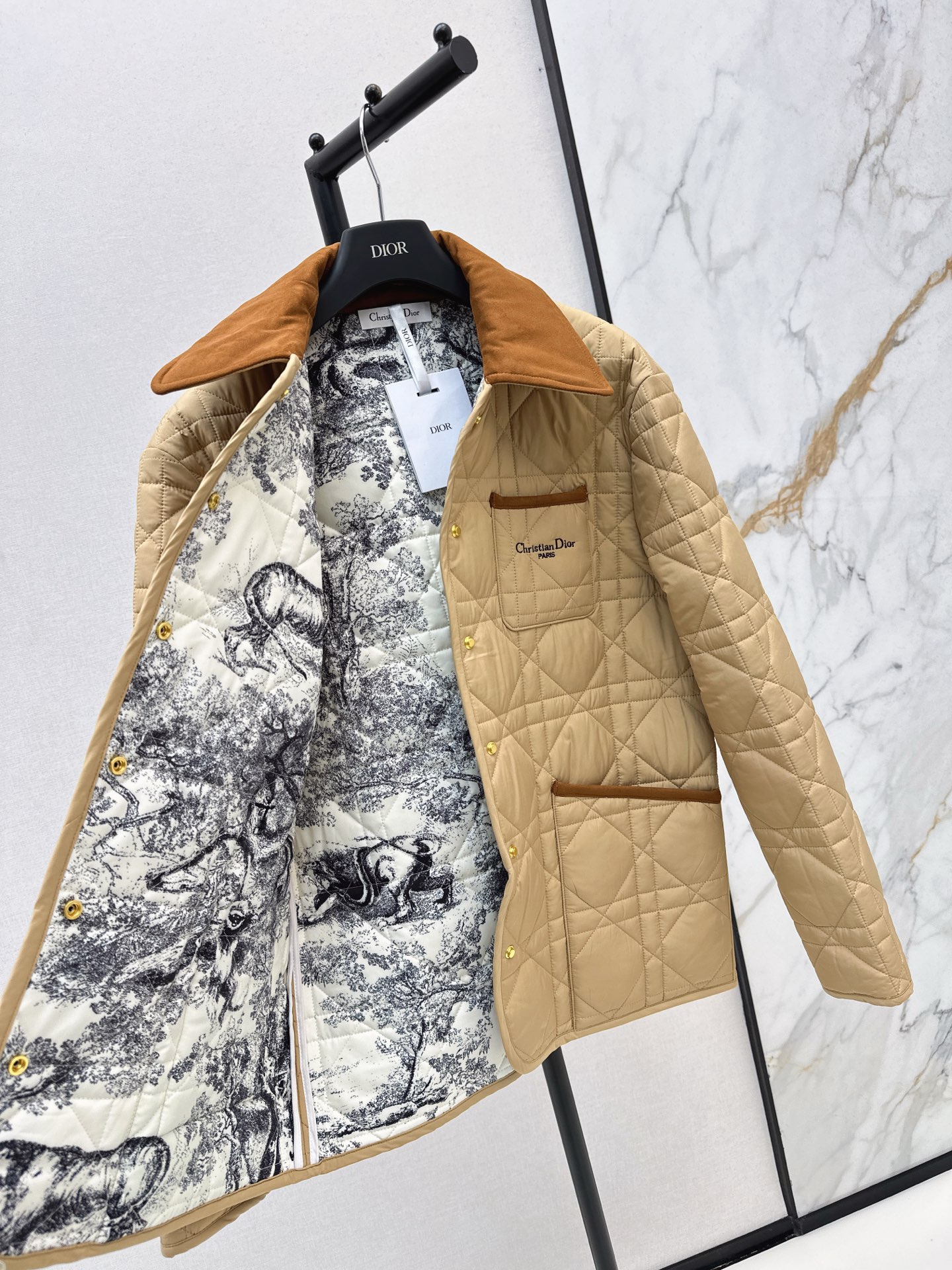 Christian Dior Quilted Cotton Jacket with Corduroy Collar & Cannage Stitching 7 i1761130053066 3854 0 5