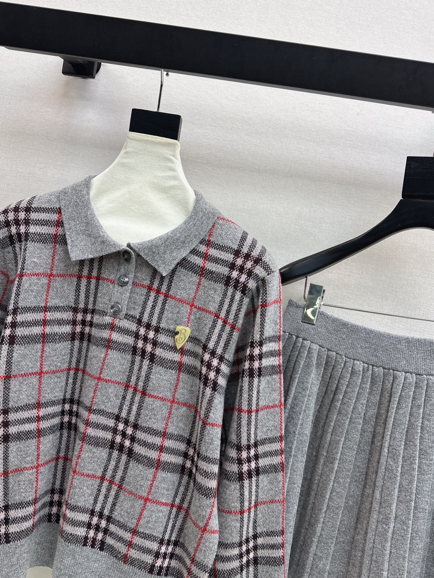 Burberry Women's Plaid Polo Top and Pleated Skirt Set - Timeless Elegance 4 i1761137749136 4086 0 2