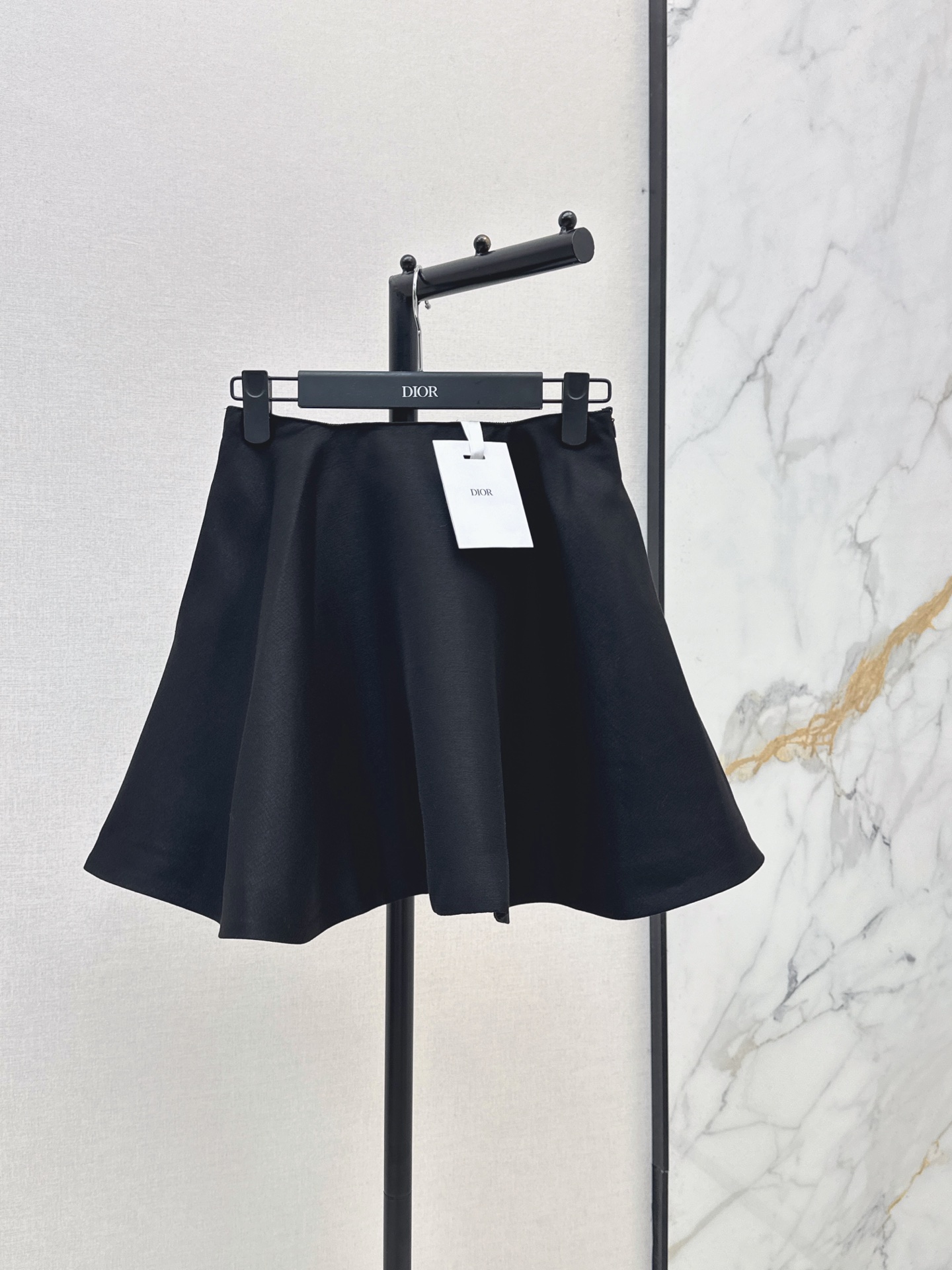 NO:861346,CD 26Ss————The latest style of spring and summer short skirt with tutu skirt, cute style, full of small details, exquisite workmanship, age-reducing fashion, good HOLD style, two colors ready for sale smlxl,,skirts,19860909CD 26Ss————春夏最新款蓬蓬裙摆短款半裙可A可乖的风格 满满小细节太加分 做工精致 减龄时尚 好HOLD住造型 两色现货发售smlxl,,skirts,,Women's clothing