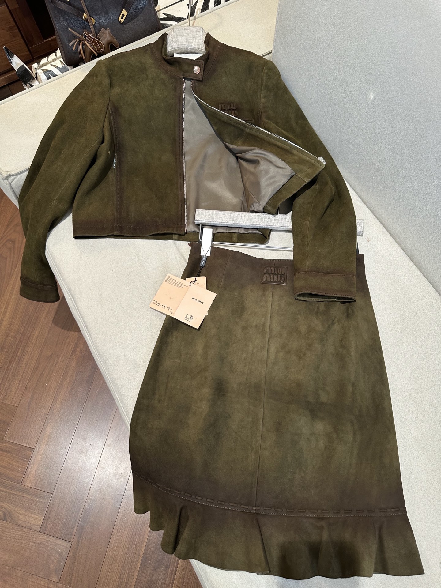 香奈儿 Chanel 高级成衣风衣外套及大衣服饰 #C36C2AF1 6